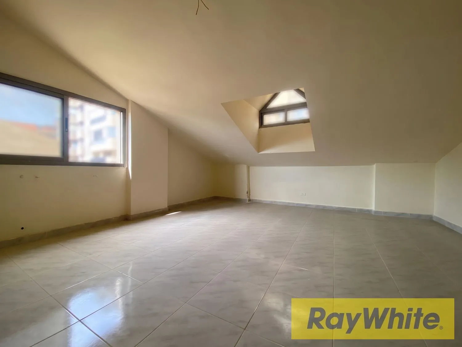 Penthouses With Roof And Terrace – Dik El Mehdi For Sale — الصورة 3