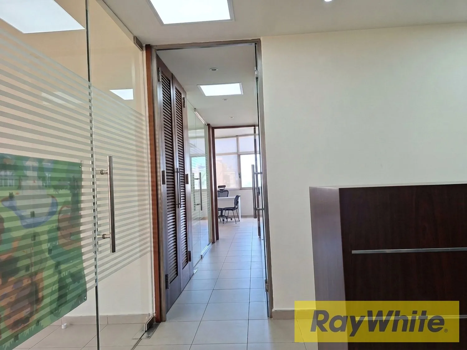 Office For Rent In Jal El Dib | Prime Location — الصورة 5