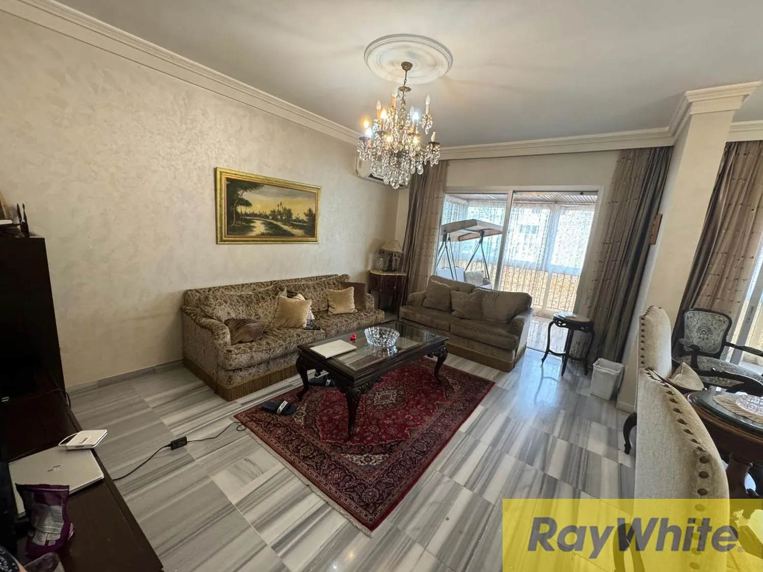 Apartment For Sale In Ras El Nabeh — الصورة 3