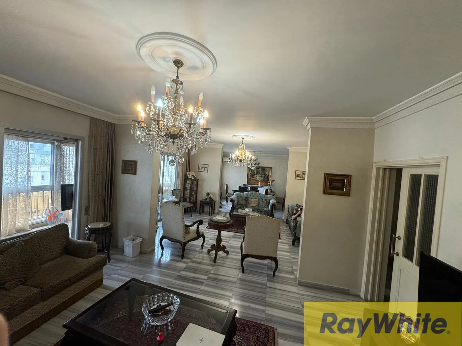 Apartment For Sale In Ras El Nabeh — الصورة 4
