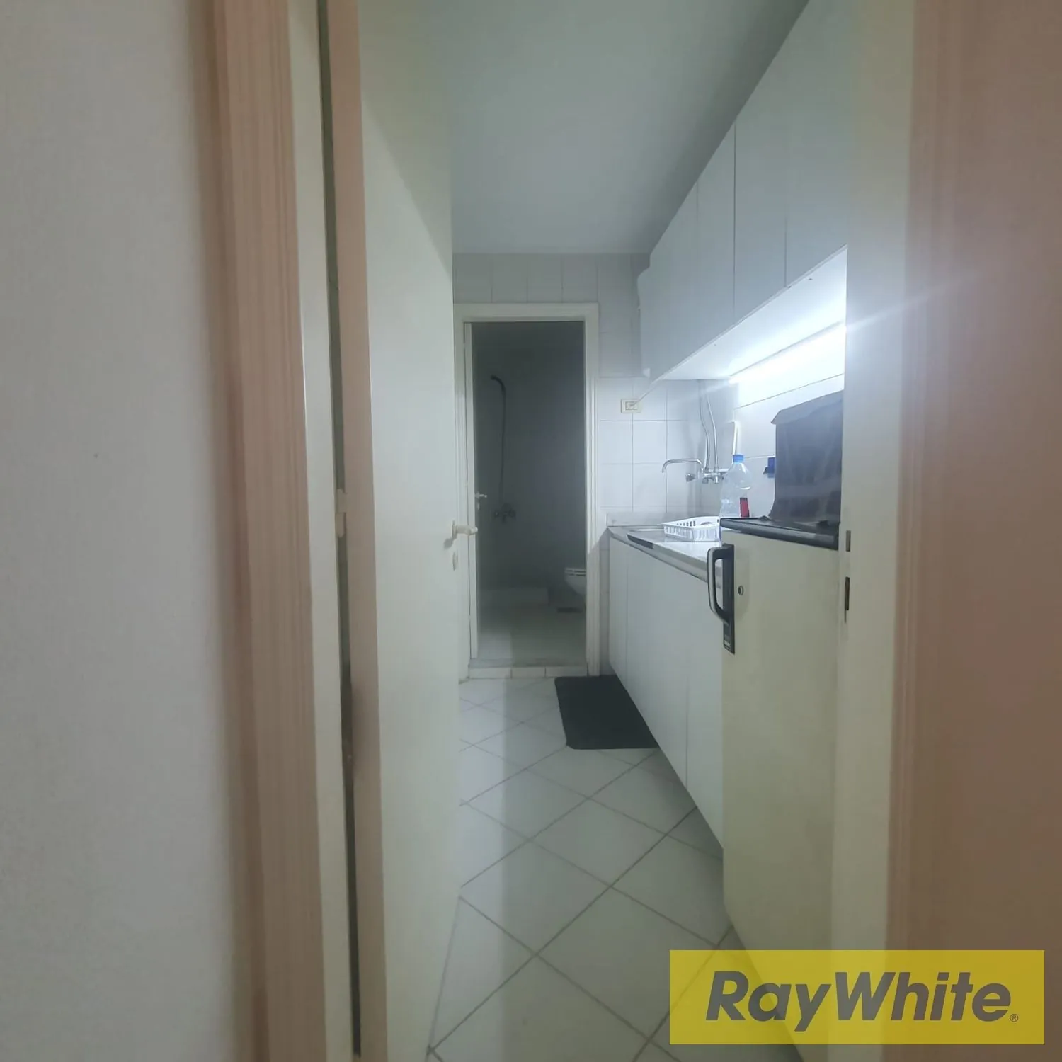 Prime Commercial Shop – Jisr El Basha For Sale — photo 3