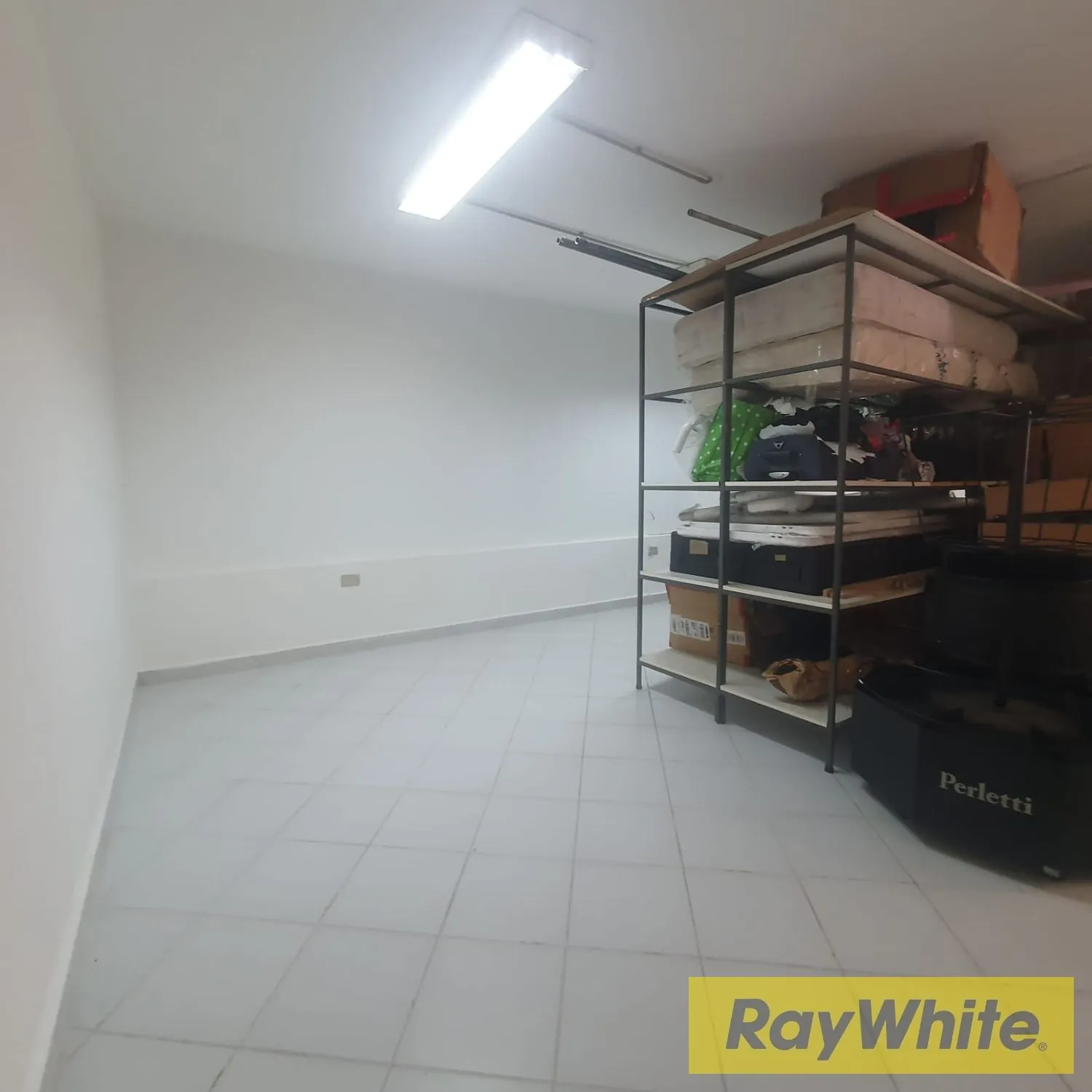 Prime Commercial Shop – Jisr El Basha For Sale — photo 4