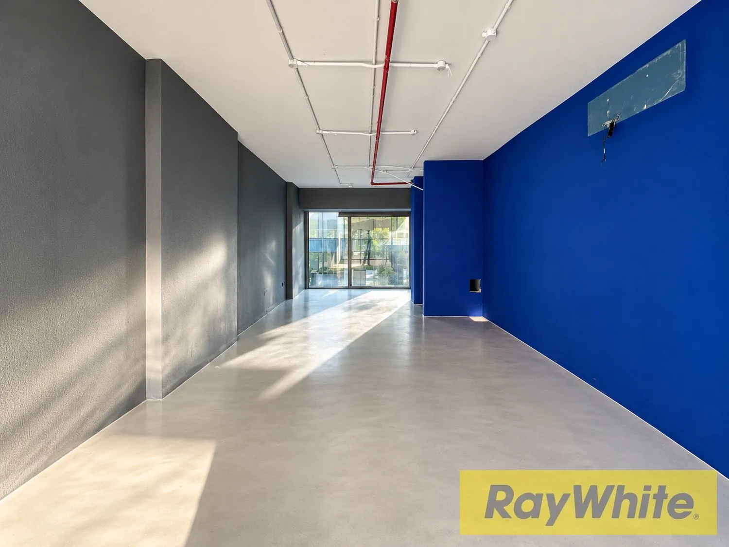 Duplex Commercial Shop In Dekwaneh | 140 Sqm — photo 2