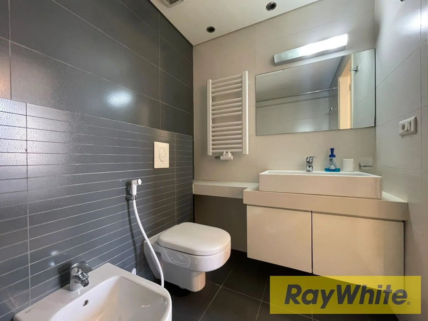 Fully Furnished Apartment For Rent – Achrafieh, Sassine — photo 4