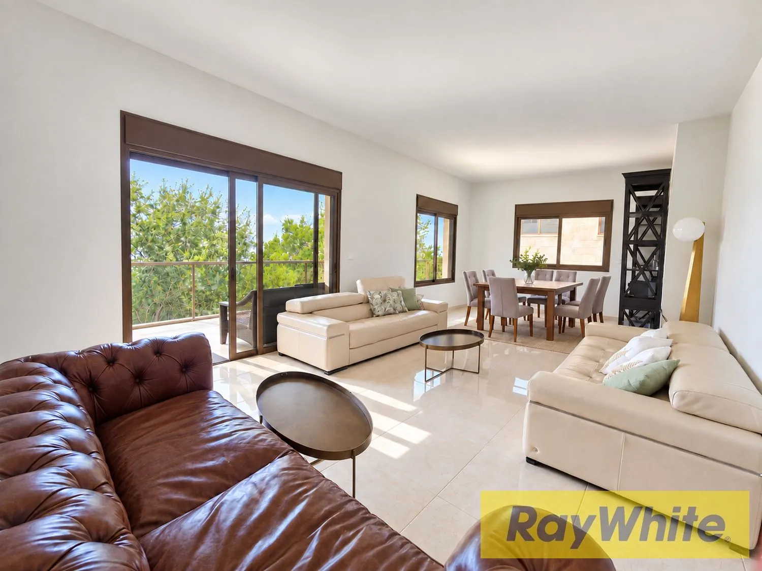 Exclusive Apartment With Terrace And Independent Studio For Sale In Beit El Kikko