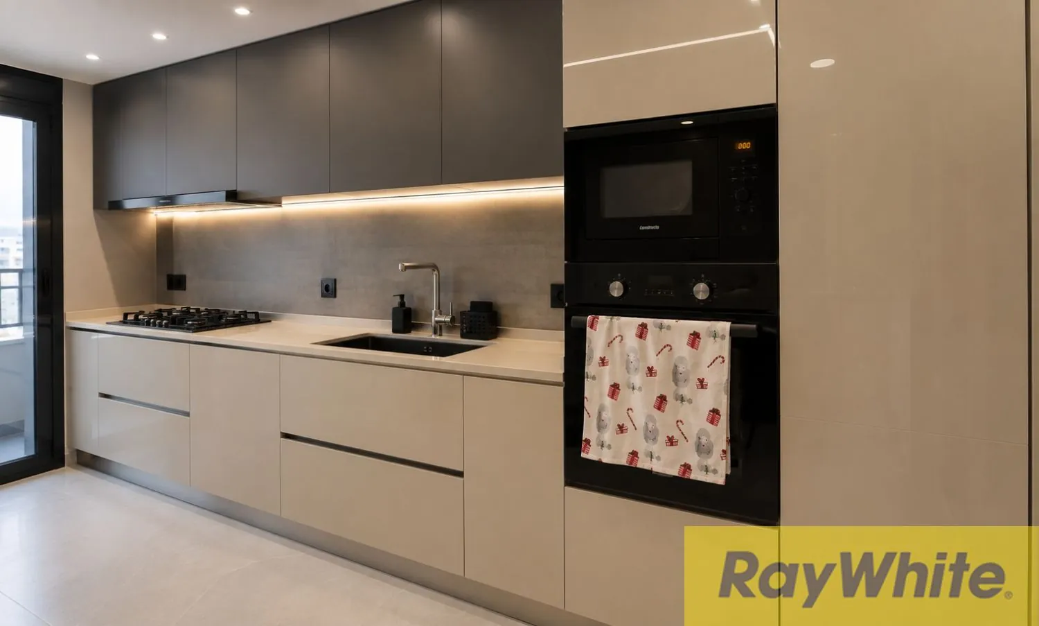 Apartment For Sale In Aramoun — الصورة 3