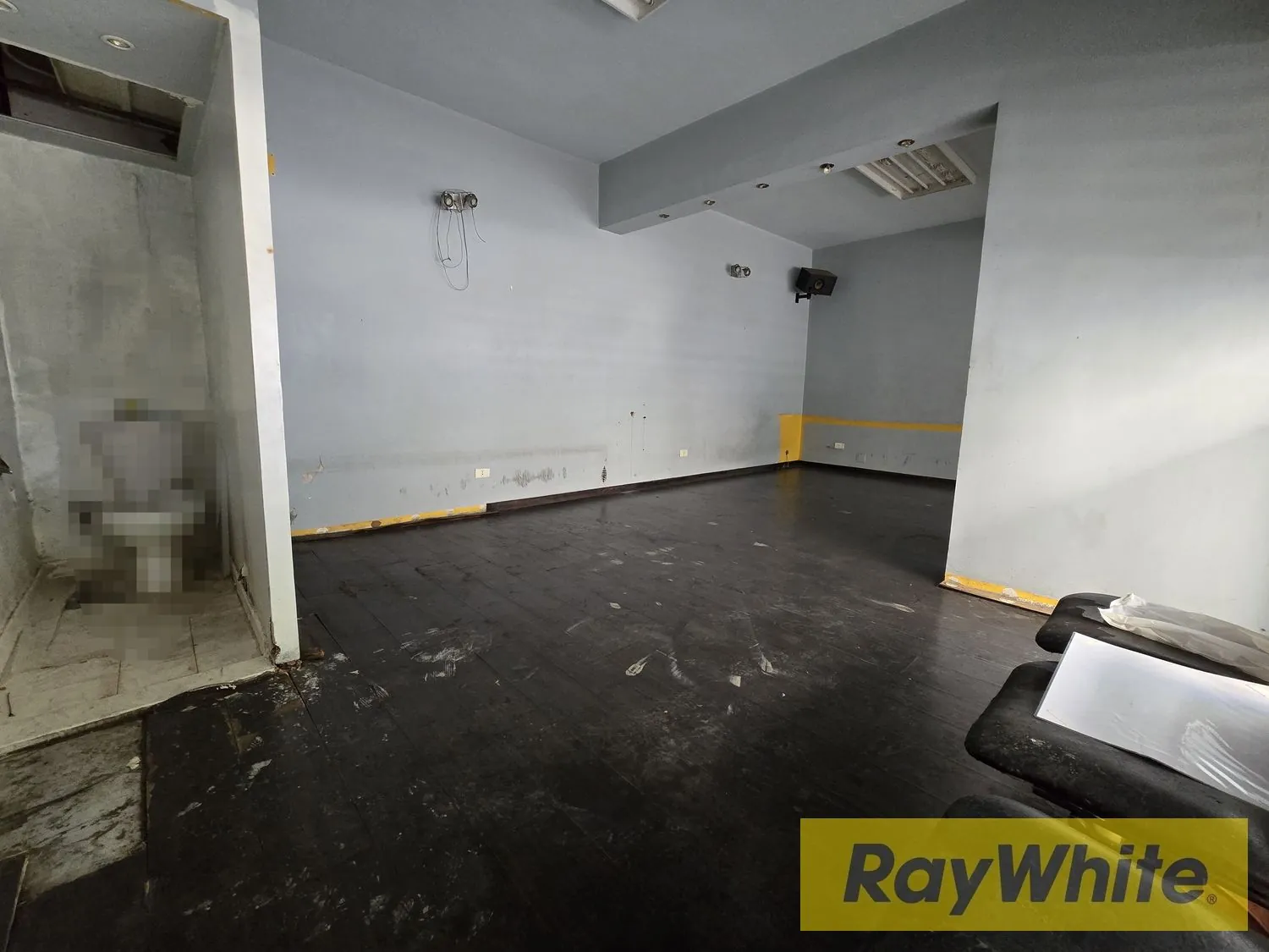 Shop For Sale – Prime Achrafieh Location — photo 2