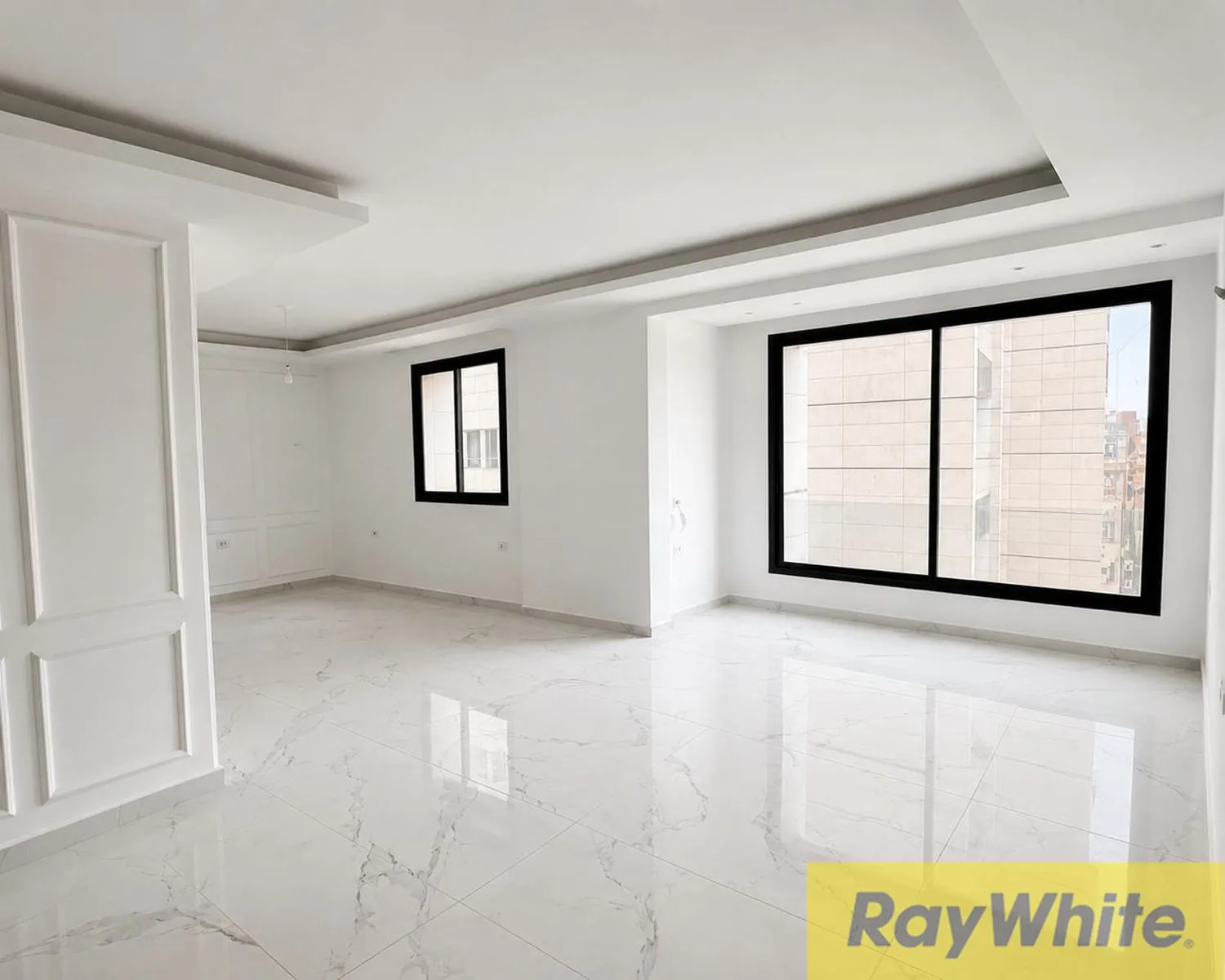 Apartment For Sale In Zoukak Al Blat — photo 1