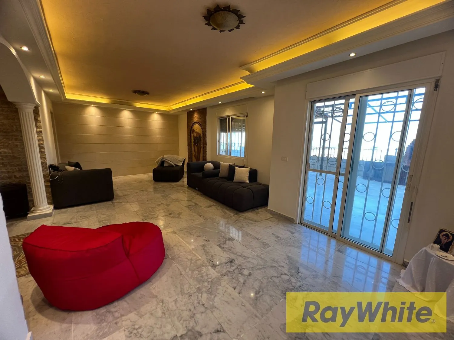 Unfurnished Apartment For Sale In Dbayeh – Sea View — الصورة 5