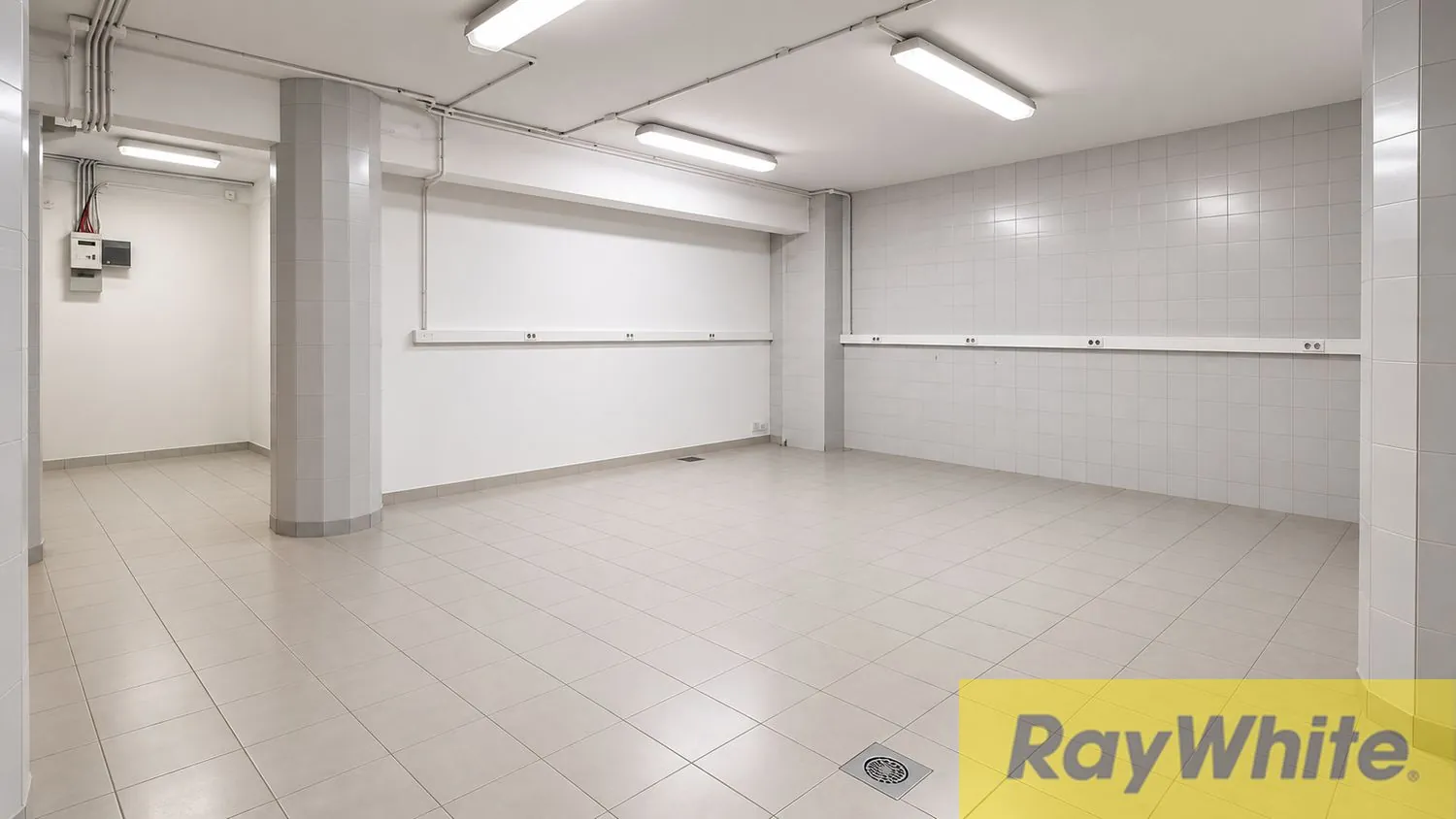 Warehouse For Rent In Verdun — الصورة 5
