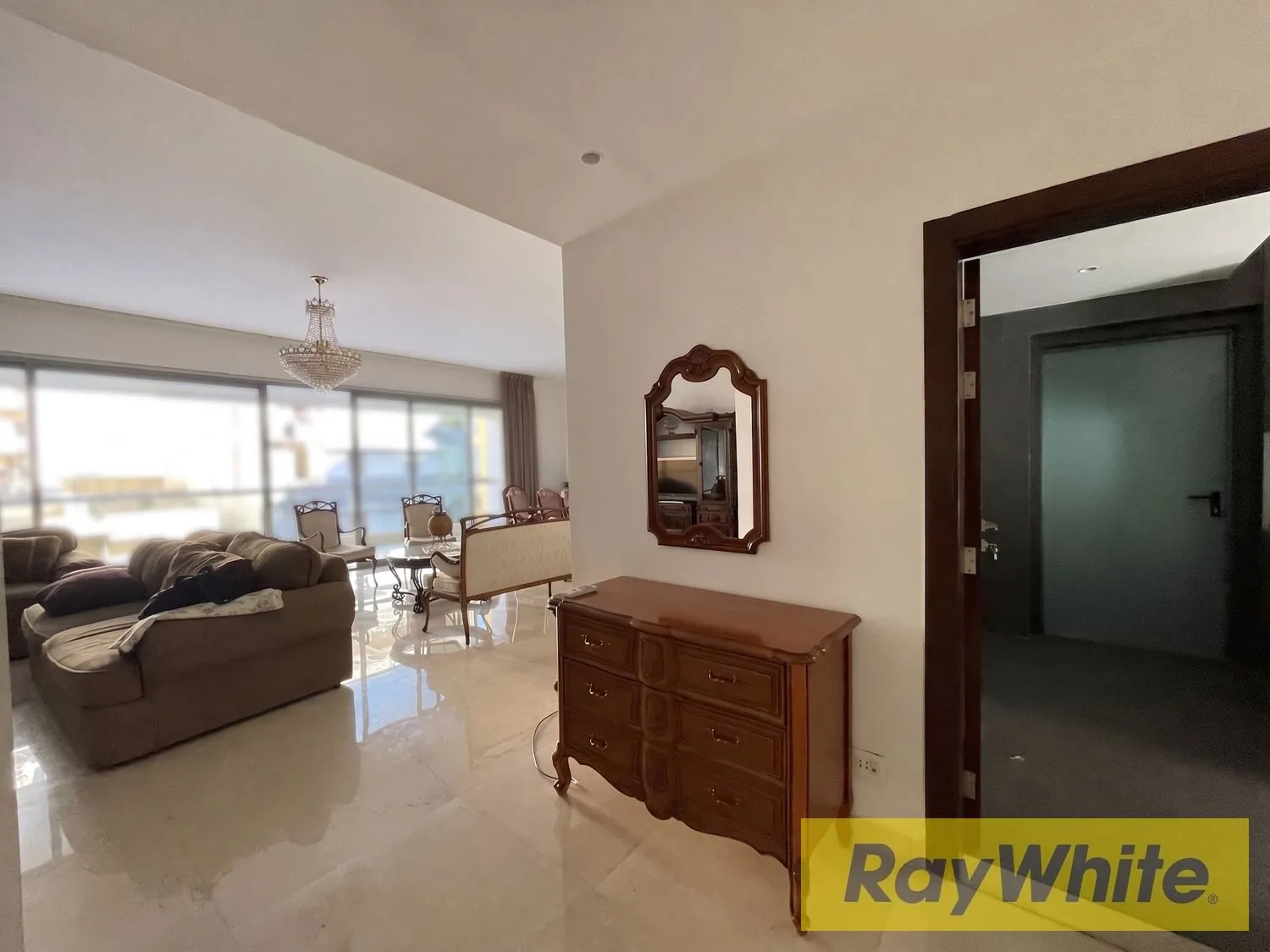Unfurnished Apartment For Rent In Achrafieh — photo 2