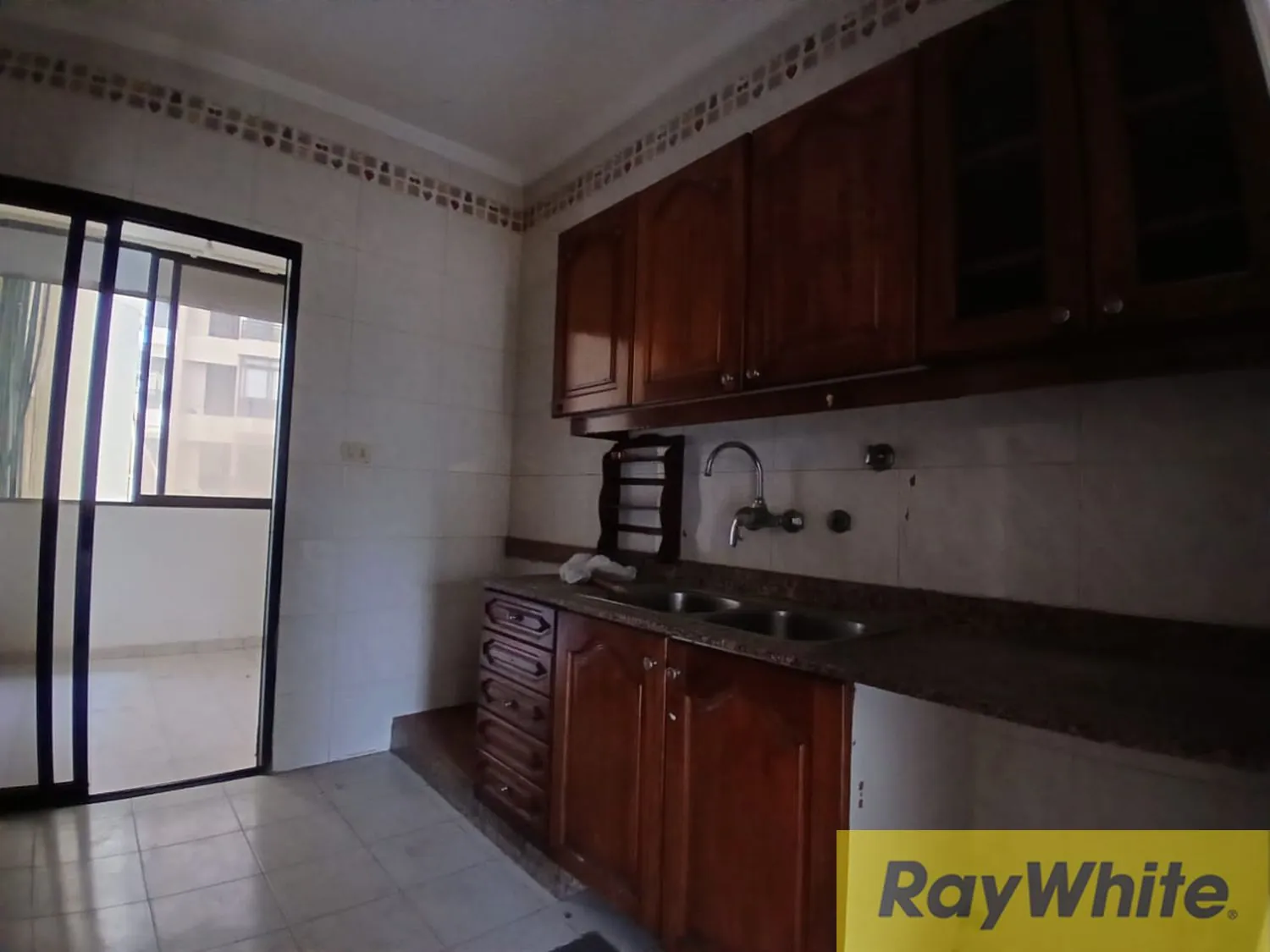Apartment For Sale In Malla — الصورة 2