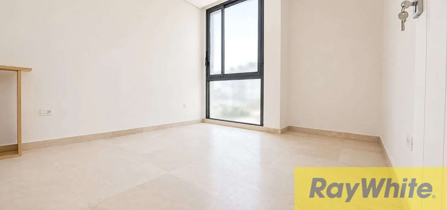Apartment For Sale In Ramlet Al Baydah – New Building — الصورة 5