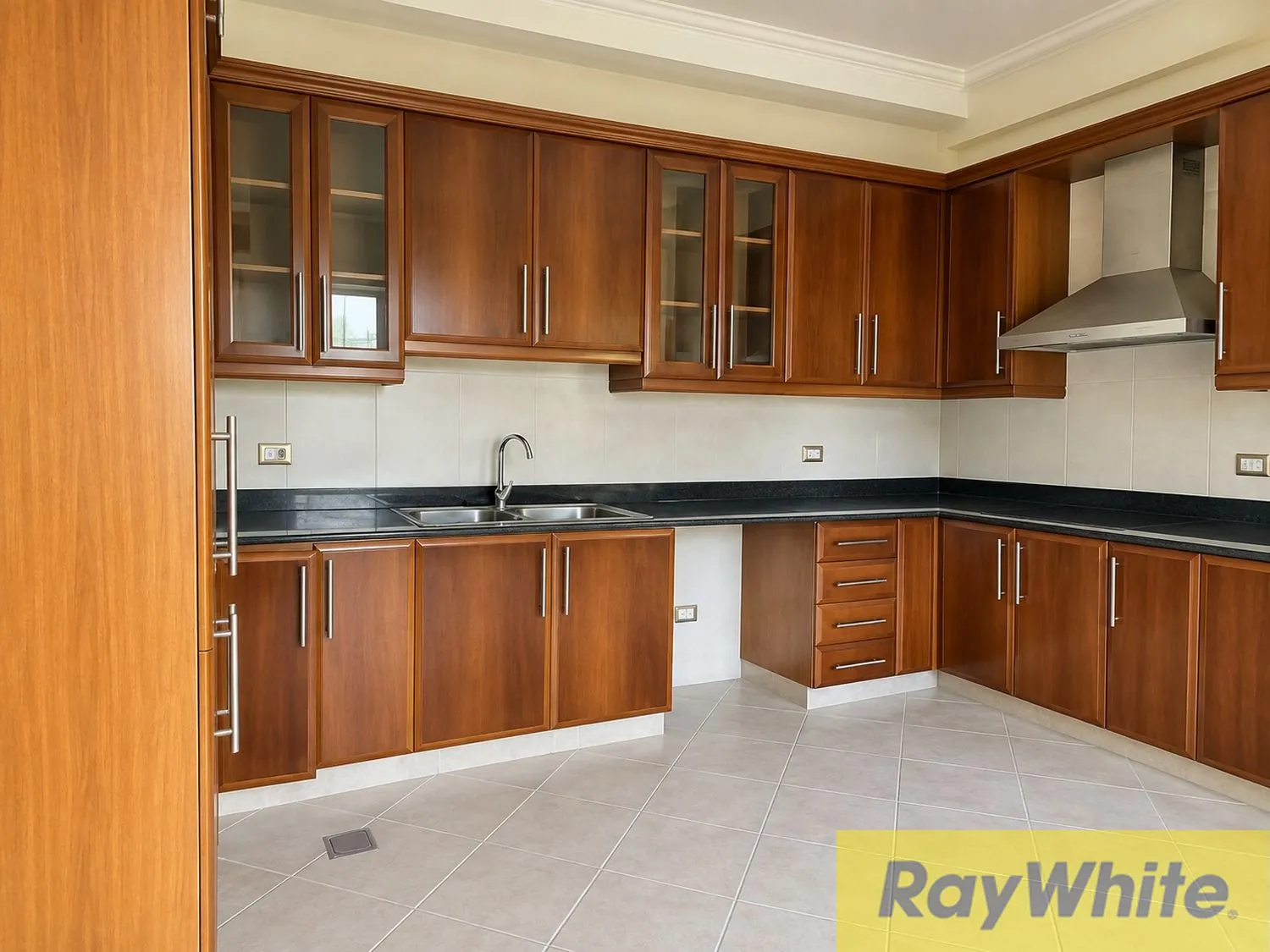 Apartment For Sale In Jnah – Bhv Area — الصورة 5