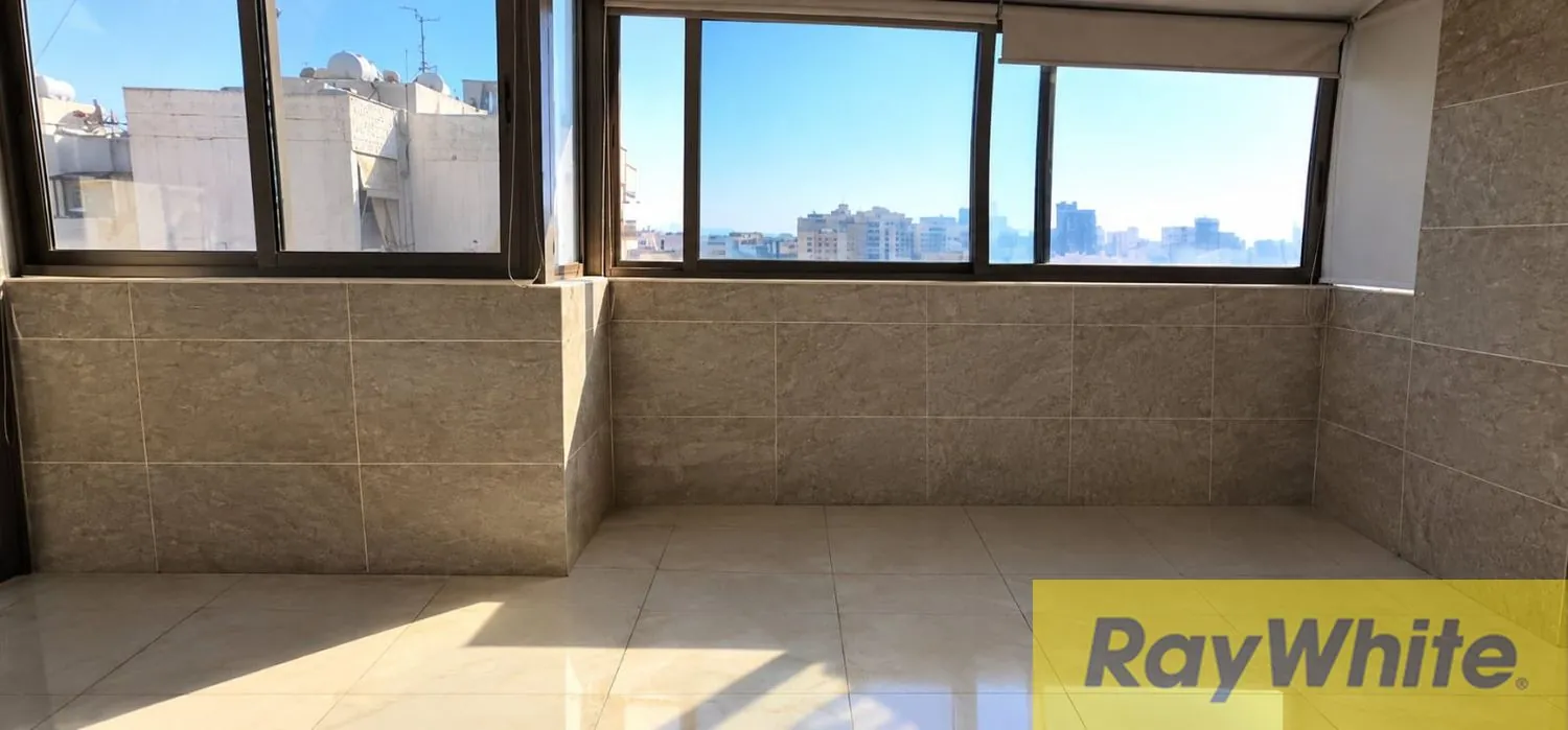 Apartment For Sale In Tariq Al Jdideh — الصورة 4