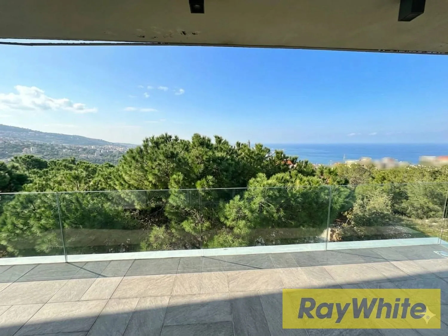 Modern 210m² Apartment For Sale In Rabweh — photo 4