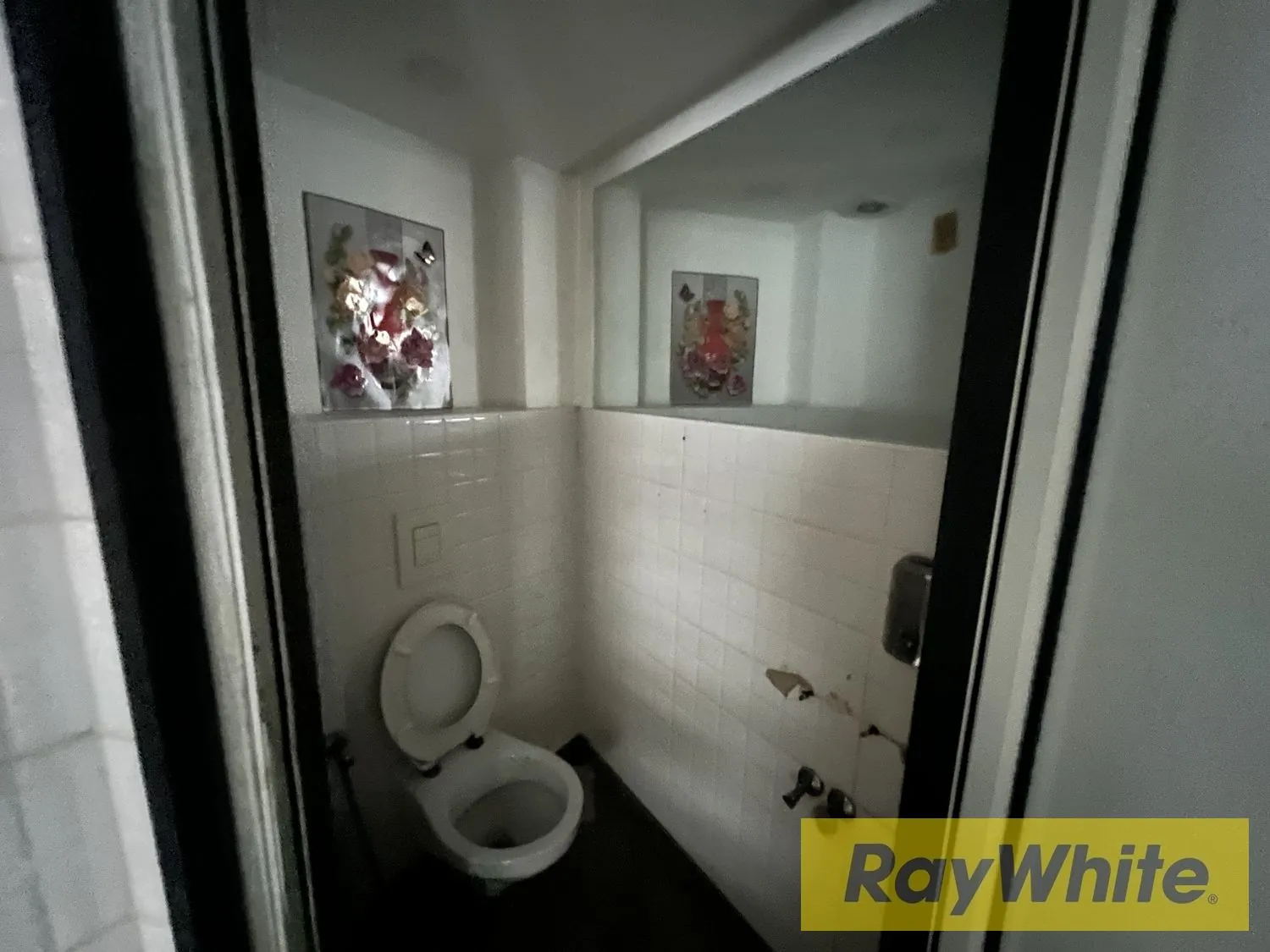 Shop For Rent In Achrafieh – 54 Sqm — photo 5