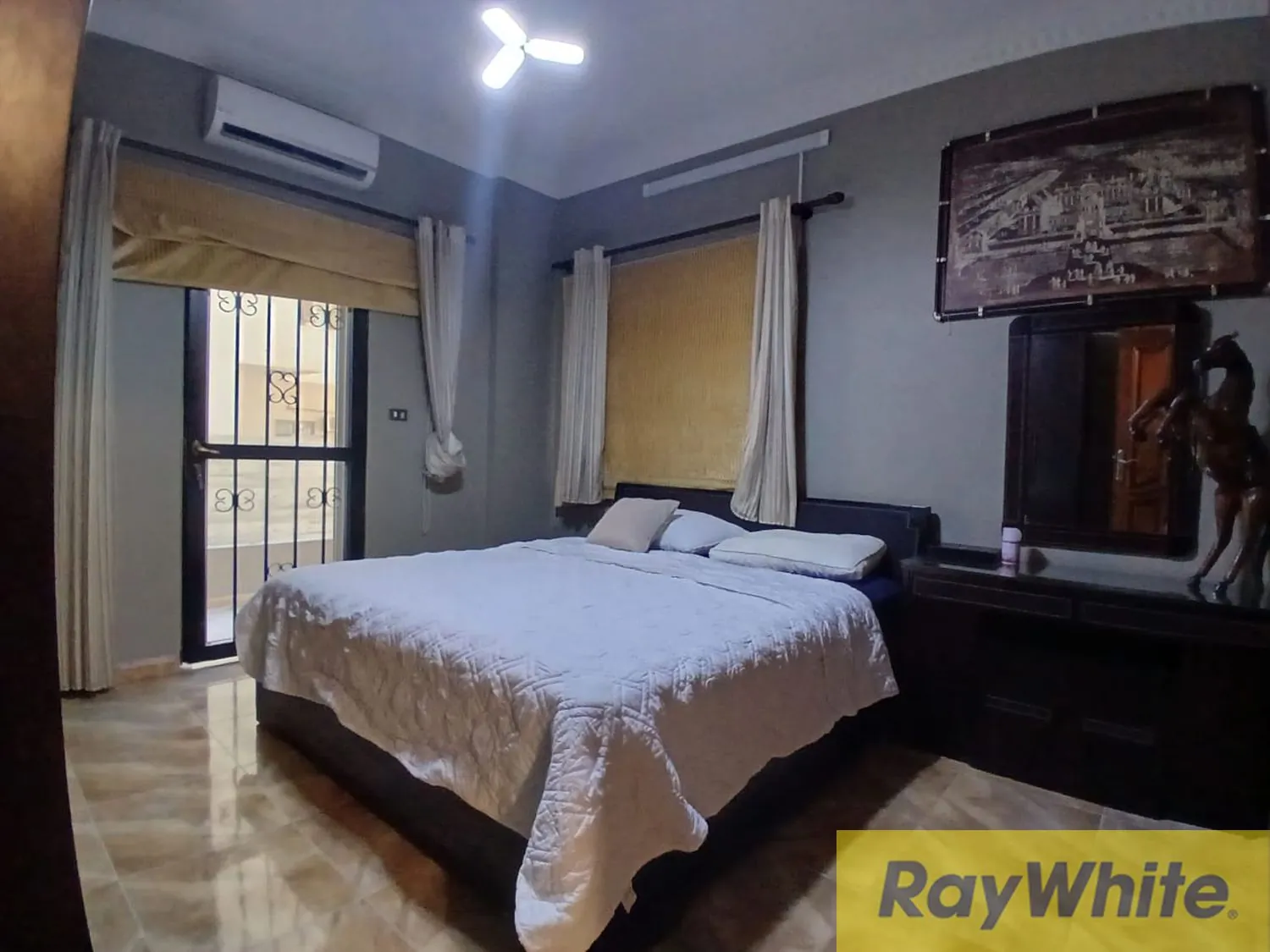 Furnished Apartment For Rent In Manara — الصورة 4