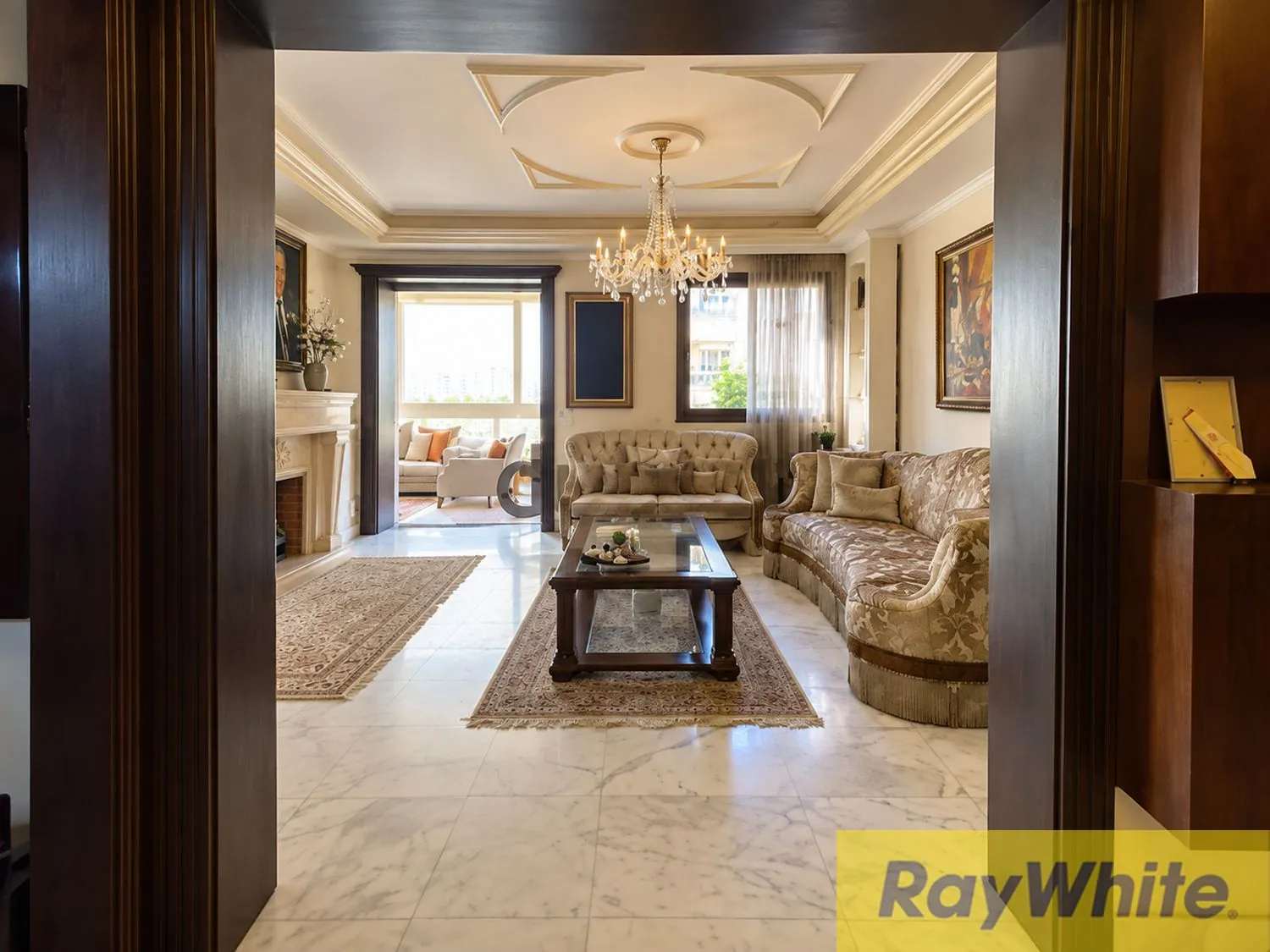 Apartment For Sale In Ras El Nabeh — الصورة 2