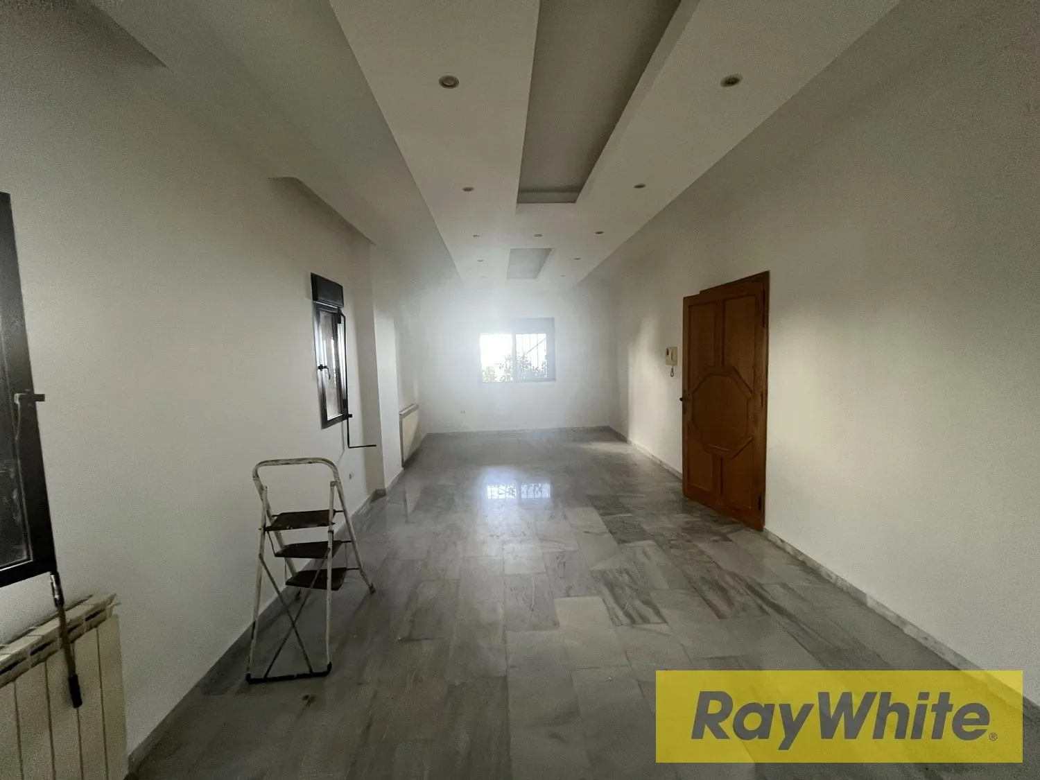 Apartment With Terrace For Rent In Ain Saadeh — الصورة 3