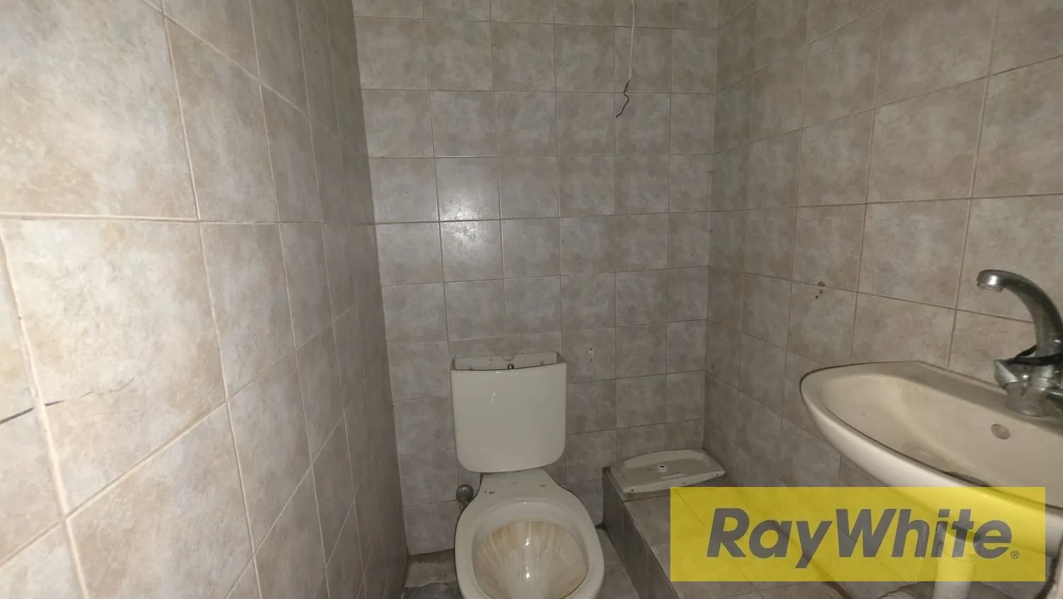 Shop For Rent In Achrafieh – Sursock — الصورة 5
