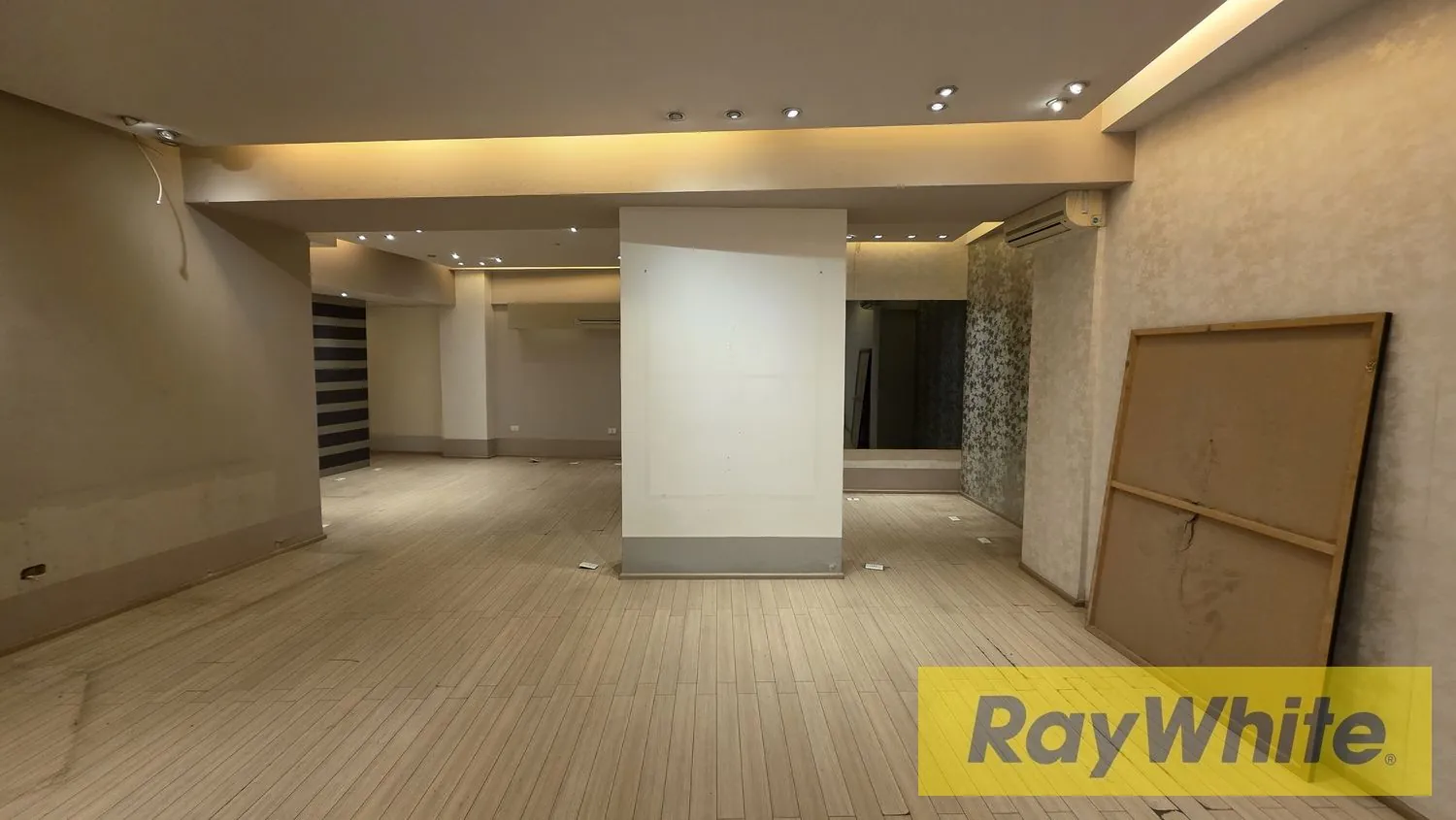 Shop For Rent In Achrafieh Sursock — photo 3