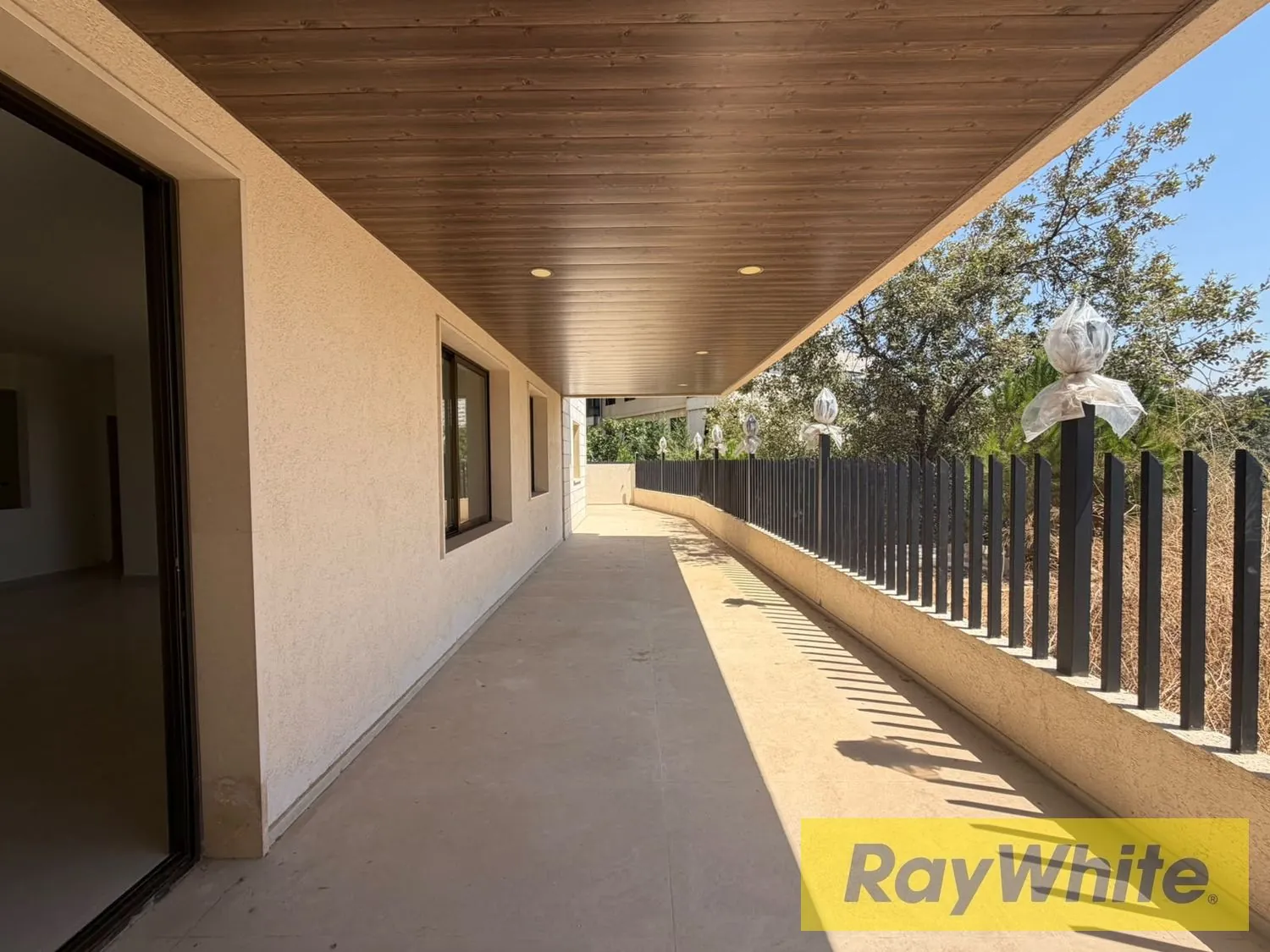 Apartment With Terrace For Sale – Daher El Sawan | Mountain View