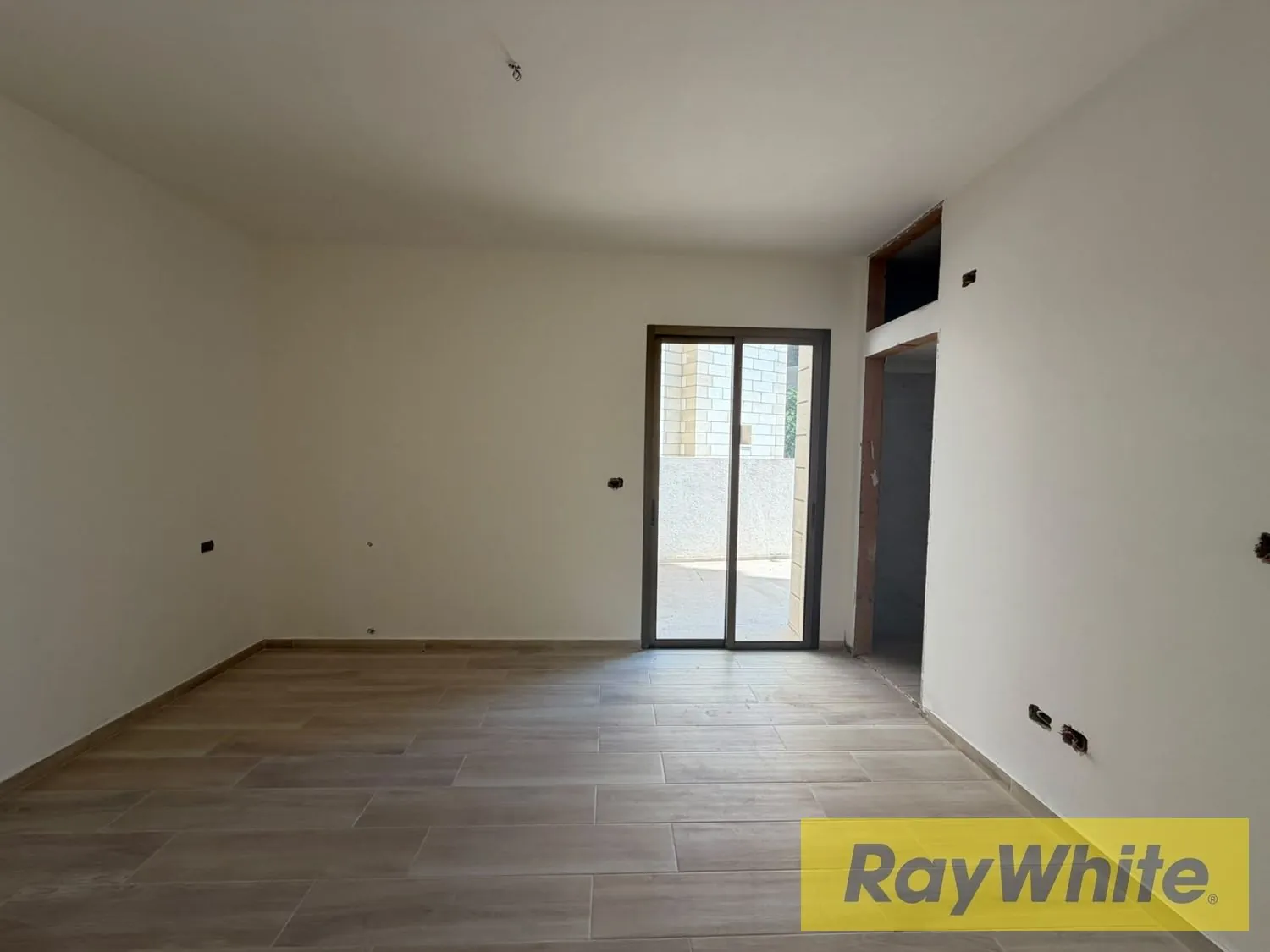 Apartment With Terrace For Sale – Daher El Sawan | Mountain View — الصورة 3