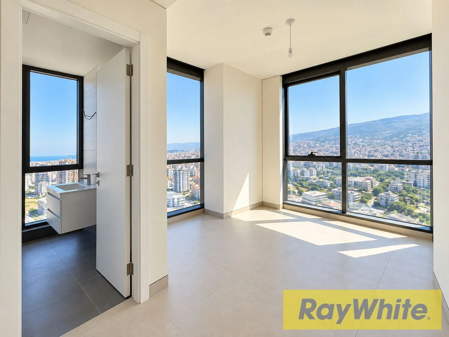 Modern 170 Sqm Simplex For Sale- Dekwaneh — photo 4