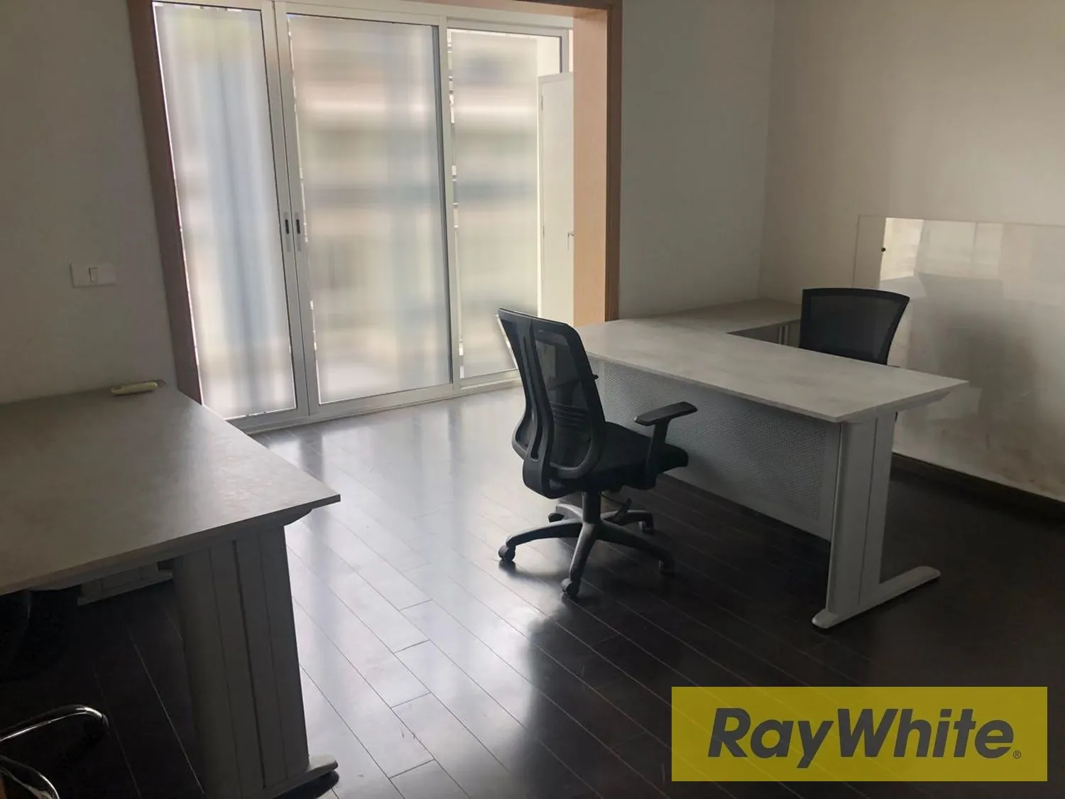 Office For Rent In Zalka — الصورة 3