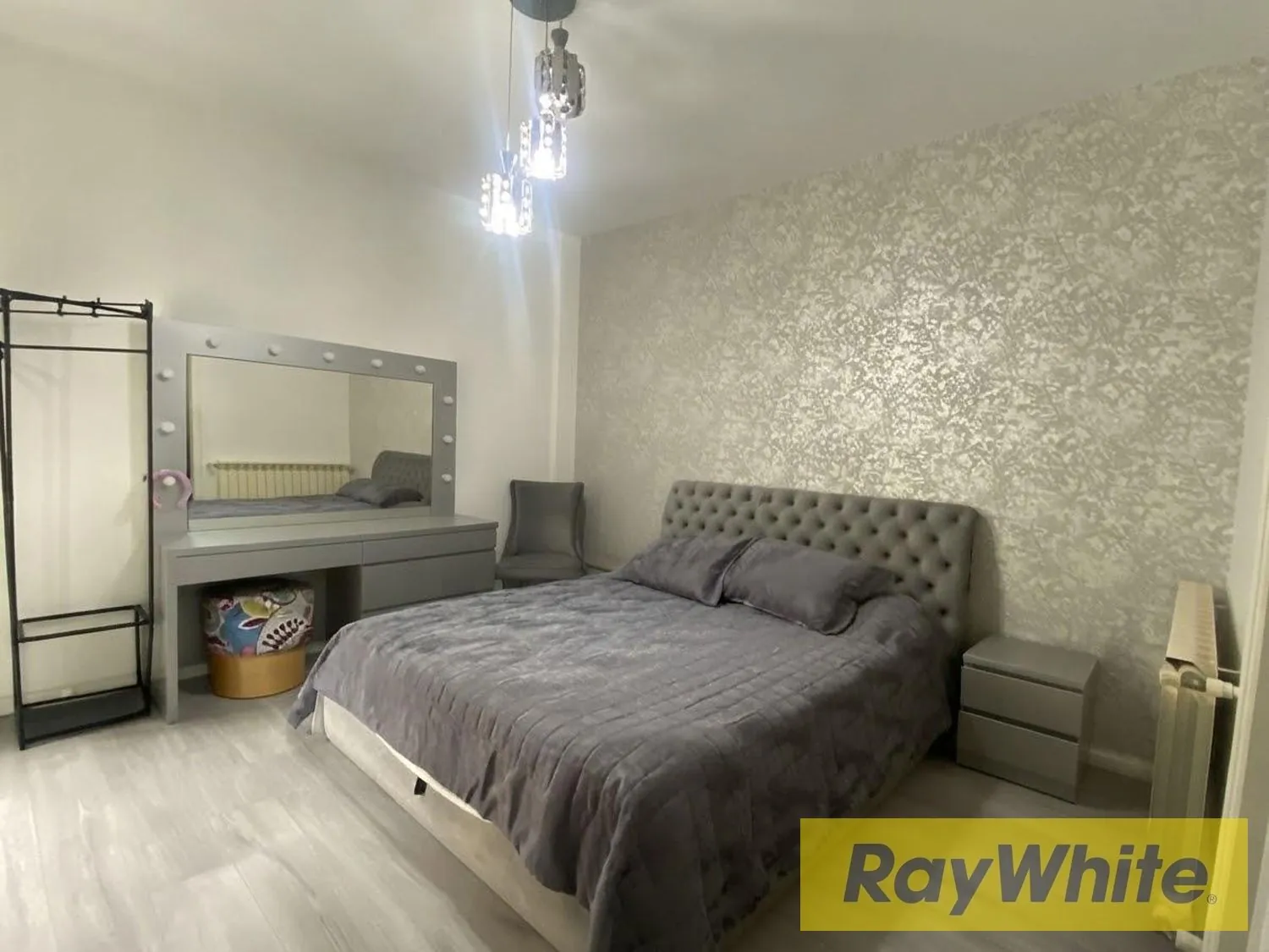 Fully Furnished Apartment For Sale In Dik El Mehdi — الصورة 3