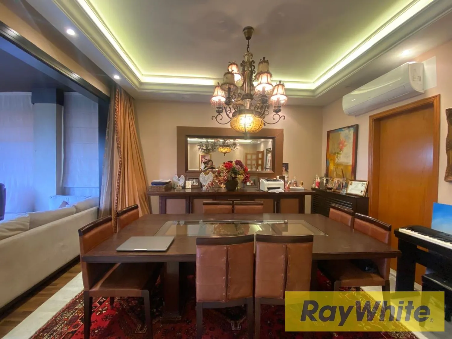 Fully Furnished Apartment For Sale In Dik El Mehdi — الصورة 4