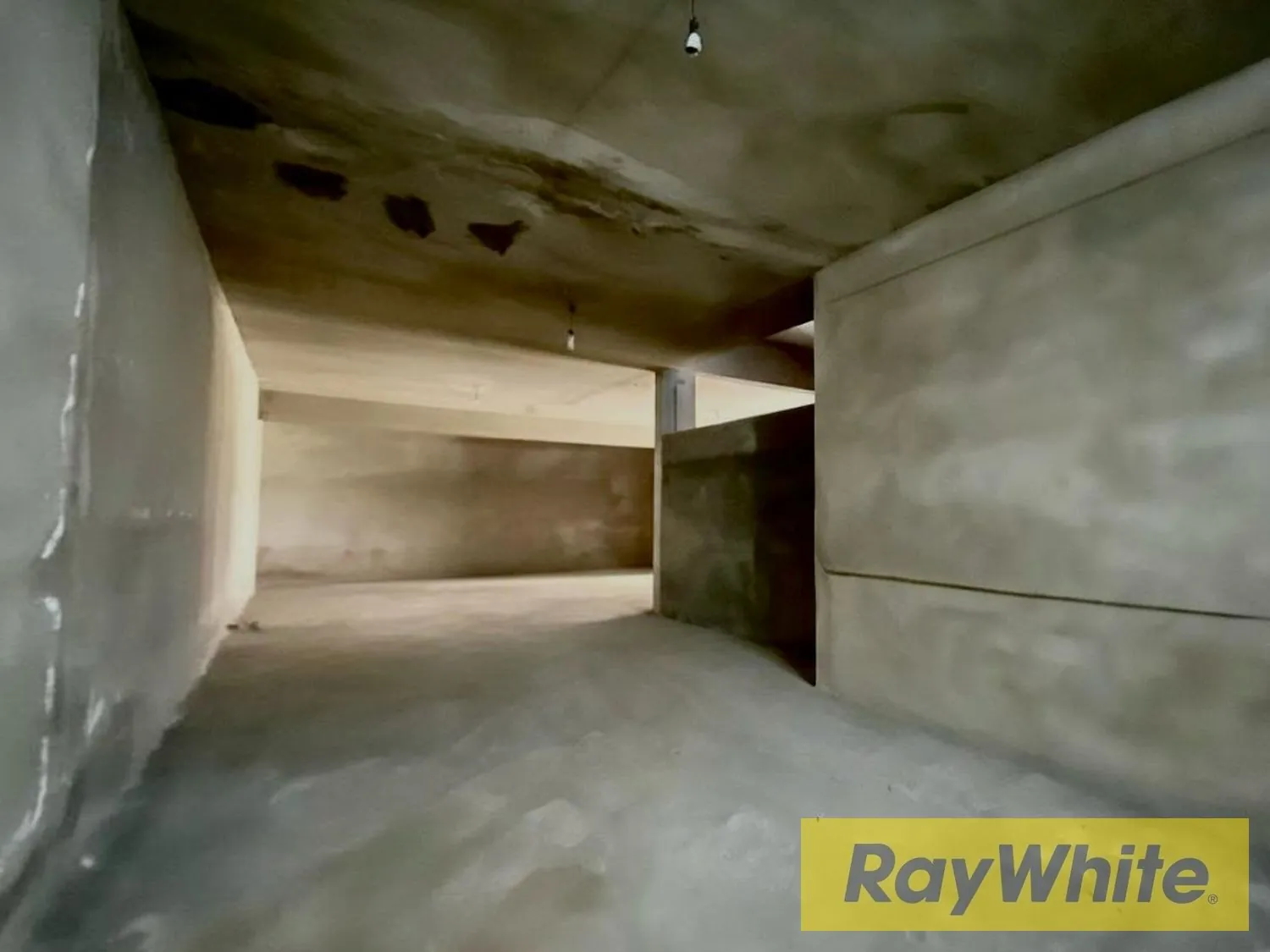 Warehouse With Office Space For Rent In Beit El Chaar — الصورة 3