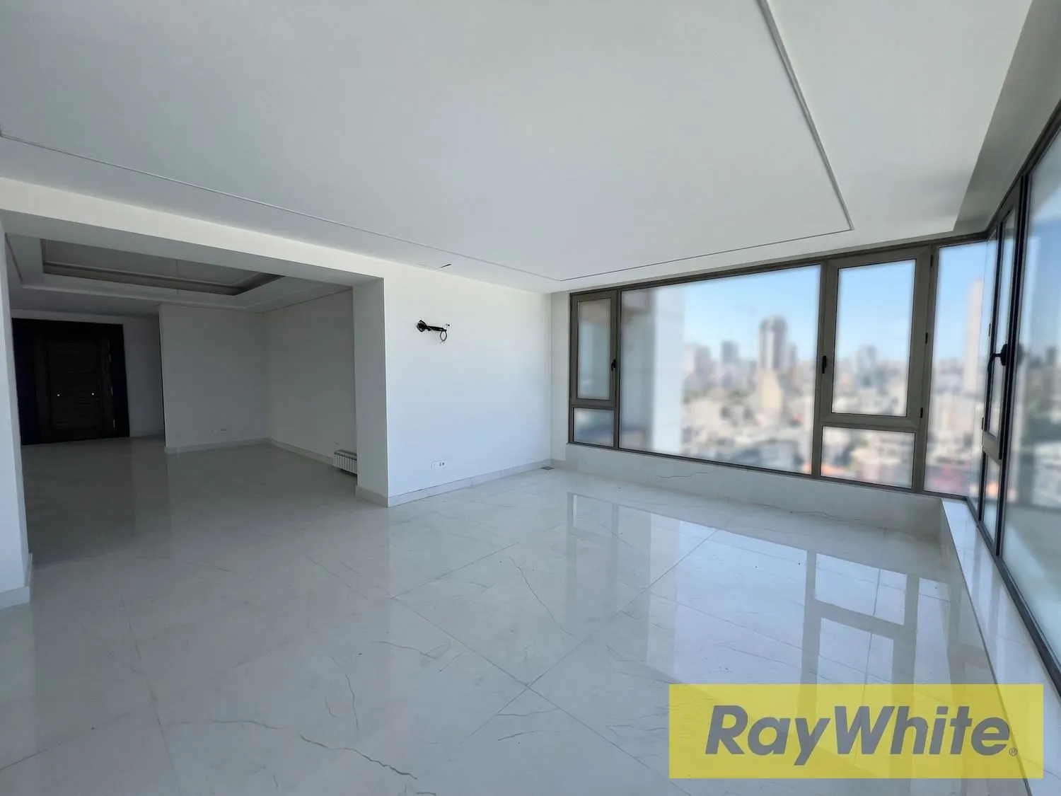 Luxury Apartment For Sale – Achrafieh, Gemmayze — الصورة 4