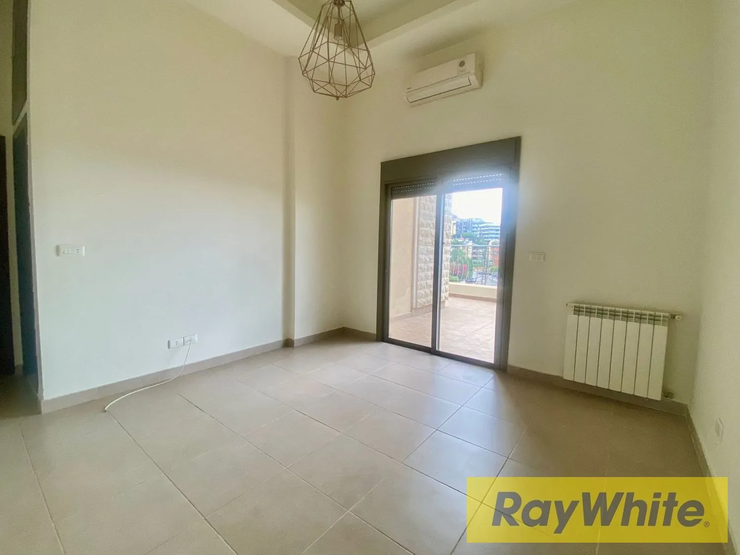 Apartment For Sale In Beit El Chaar — الصورة 3