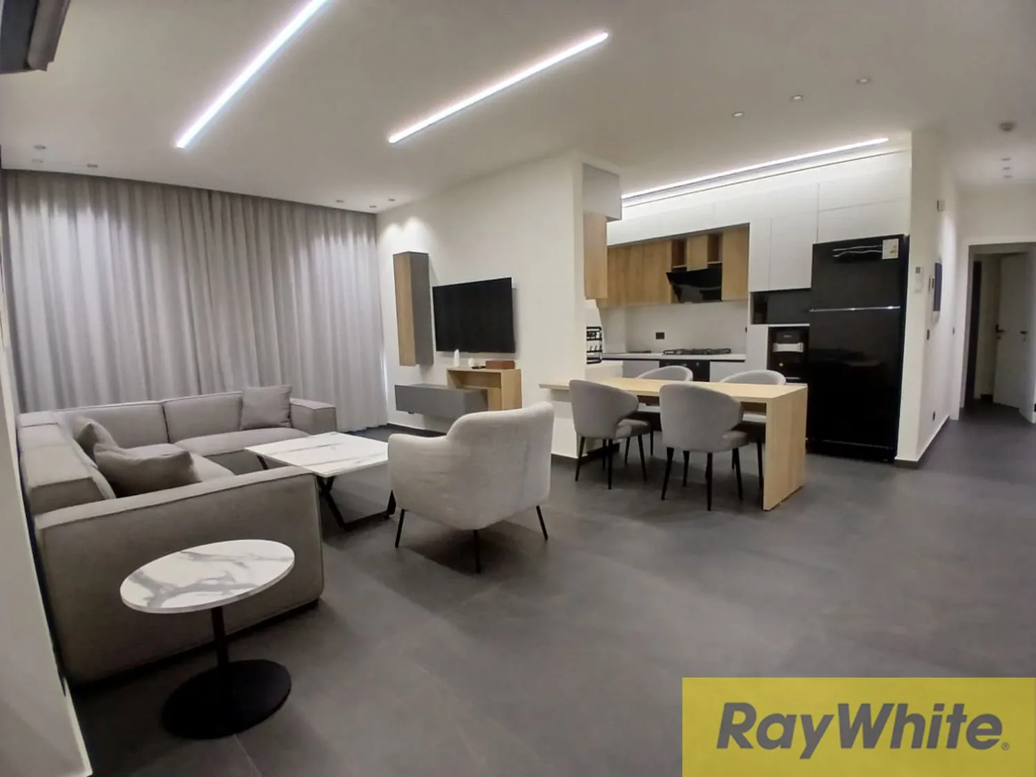 Apartment For Rent In Hamra — الصورة 2