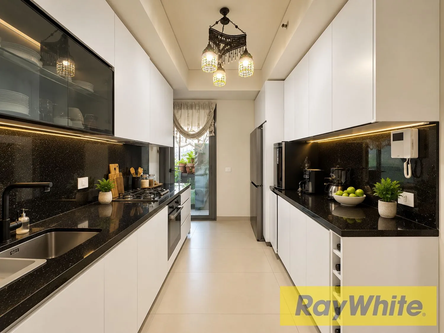 170 Sqm Furnished Apartment + 60 Sqm Office For Sale In Dekwaneh — الصورة 3