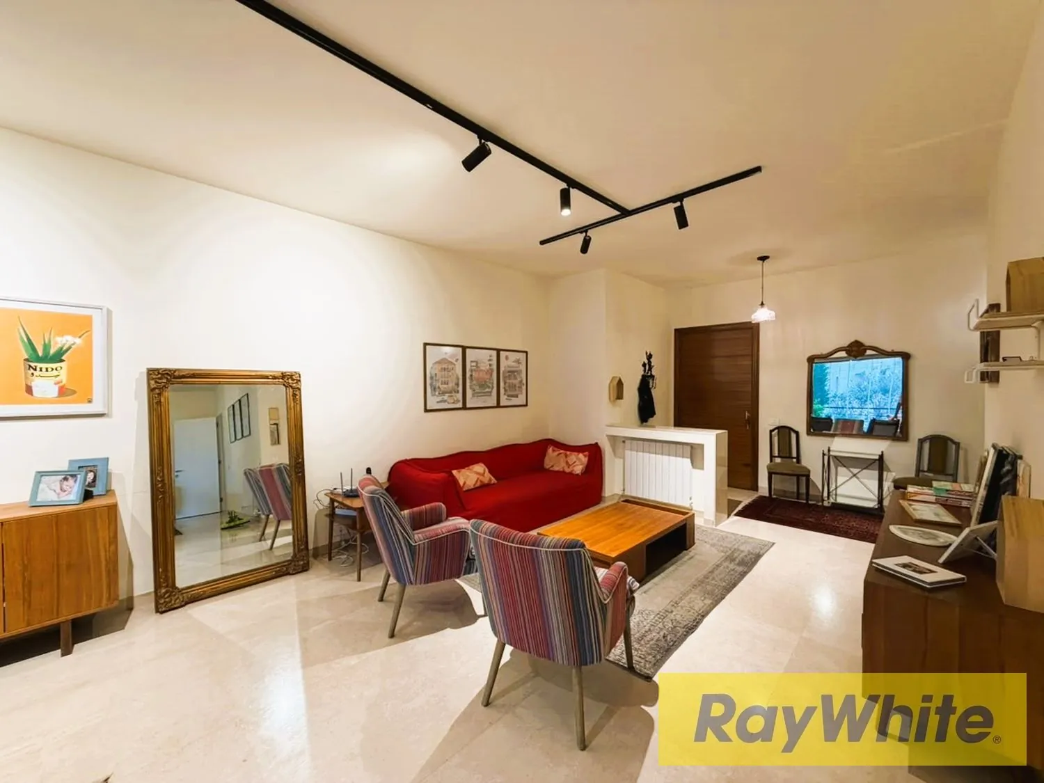 Furnished Duplex With Garden For Rent In Baabdat — الصورة 5