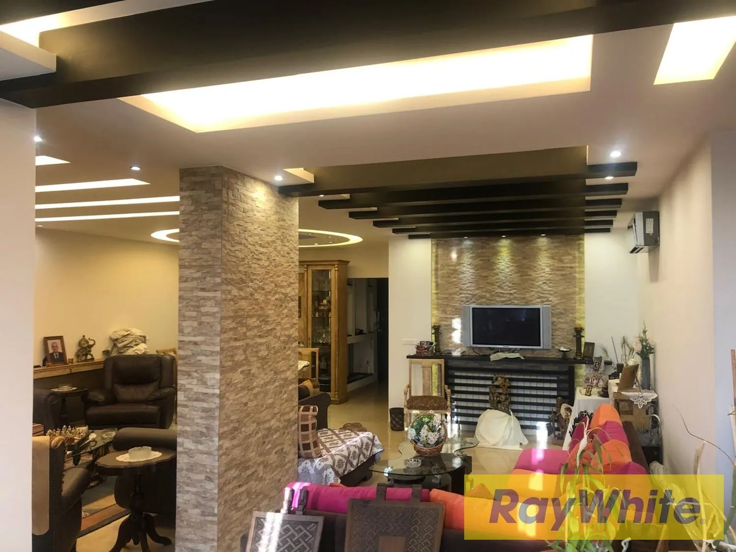 Furnished Apartment For Sale In Ain Saadeh — الصورة 5