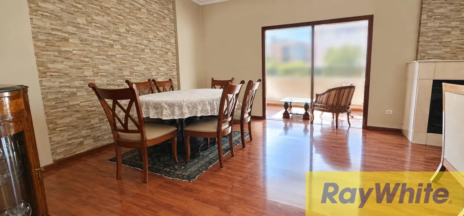 Furnished Apartment For Sale In Mar Elias — الصورة 4