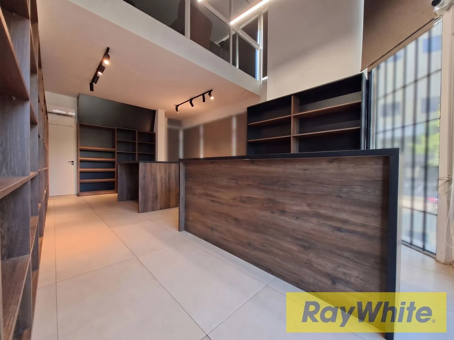 Shop For Rent In Zalka | Prime Location — photo 1