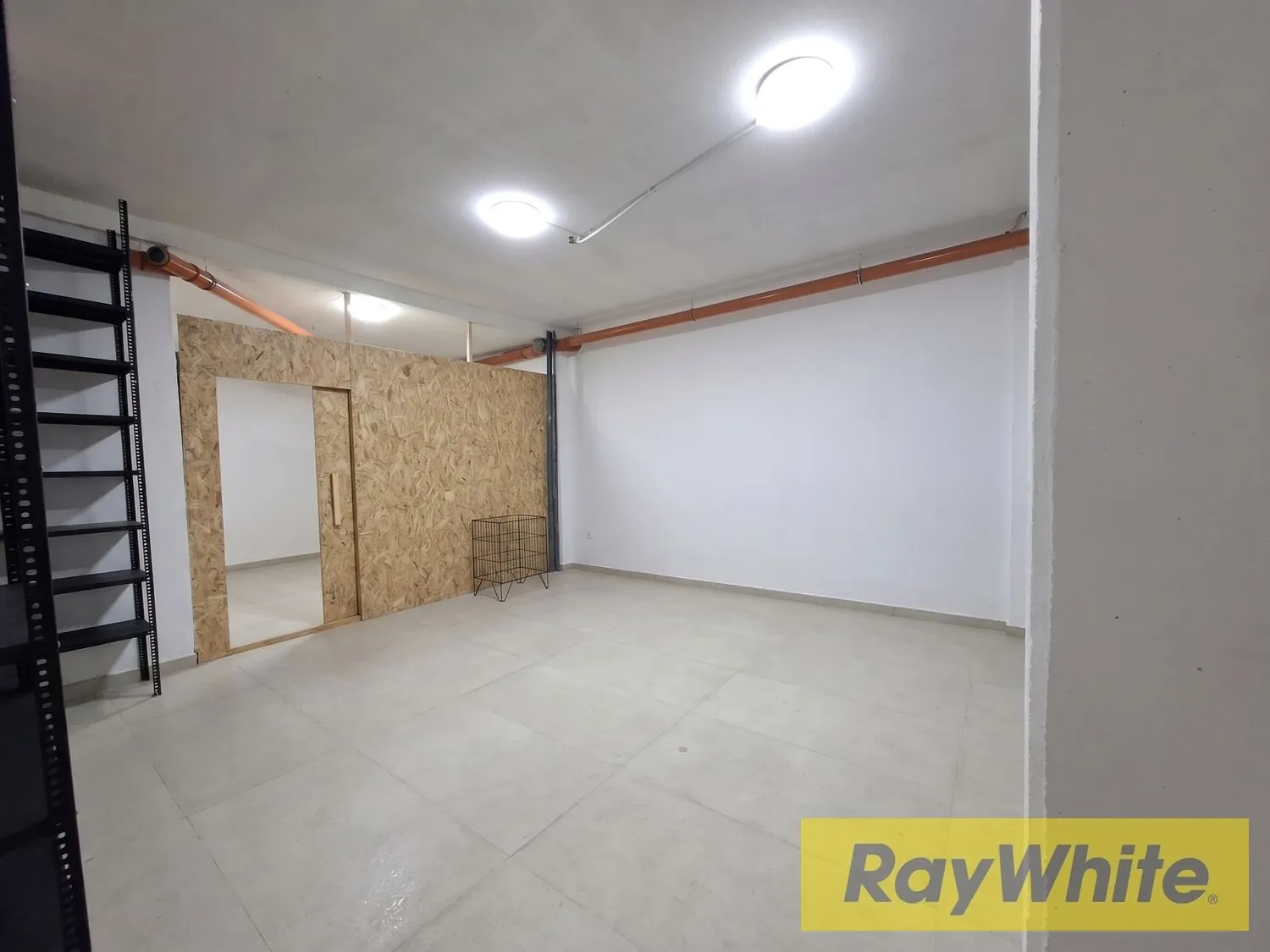 Shop For Rent In Zalka | Prime Location — photo 5