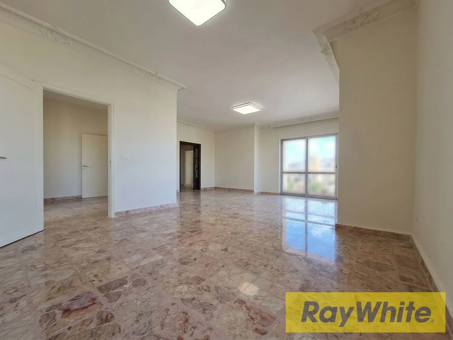 Apartment For Sale – Jal El Dib