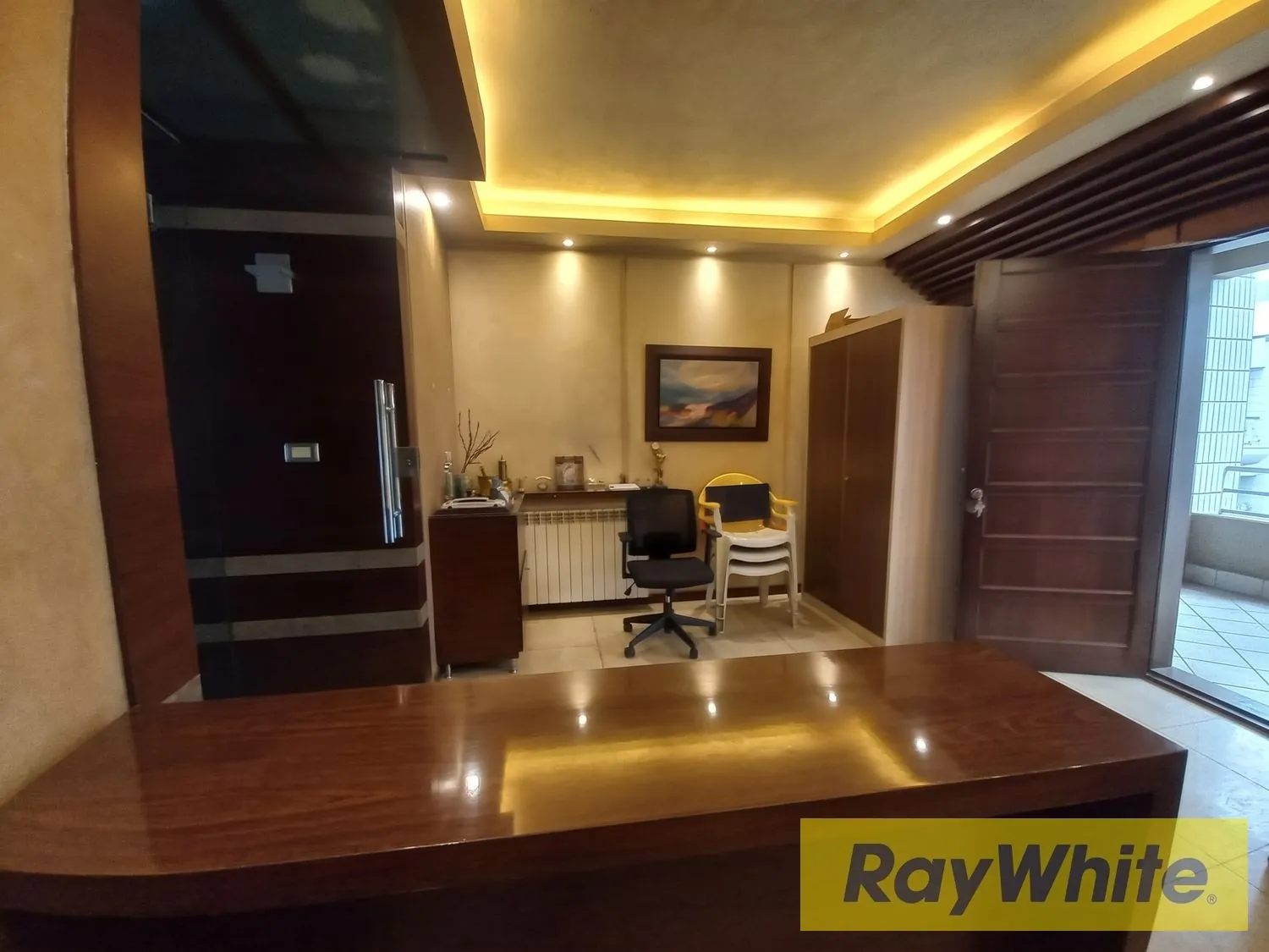 Office For Sale In Zalka | Prime Location — photo 2