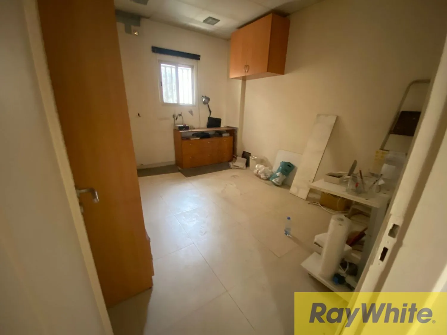 Office For Sale In Koraytem — الصورة 5