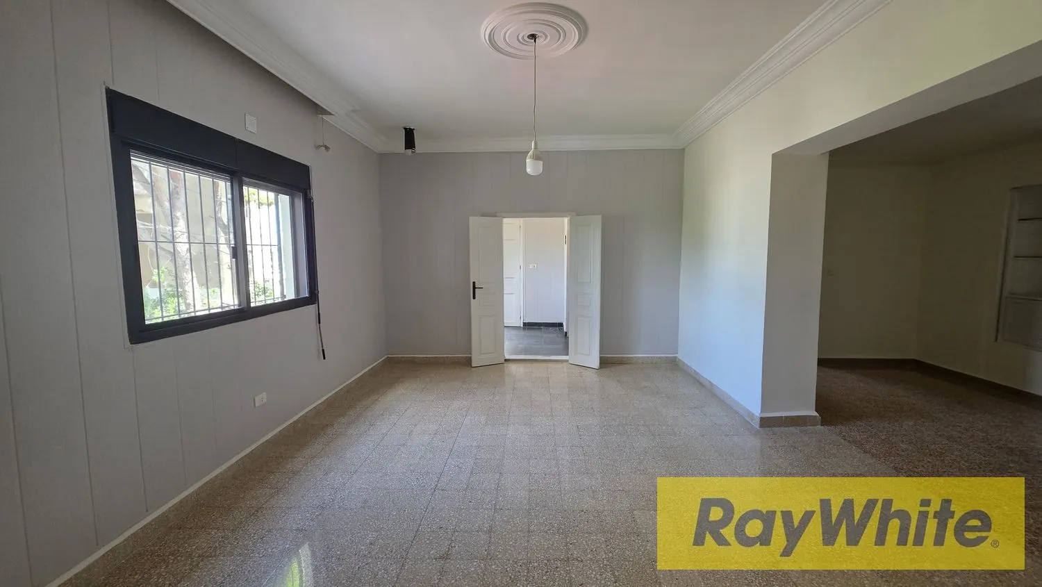 House For Rent In Louaizeh — الصورة 4