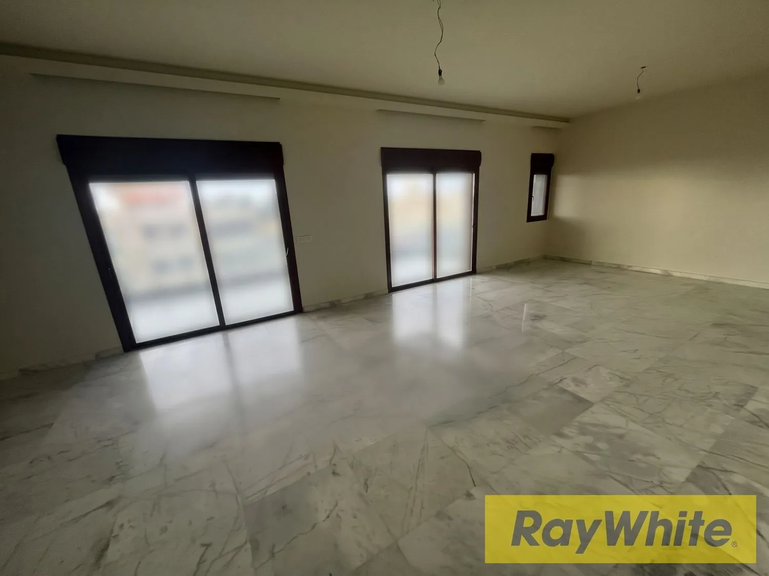 Apartment For Rent In Fanar