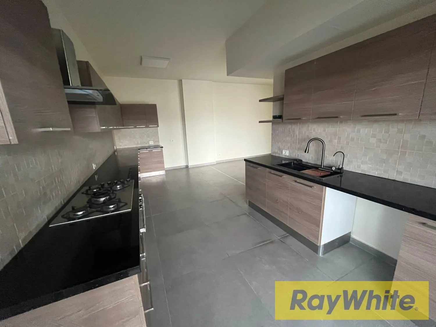 Apartment For Rent In Fanar — الصورة 4