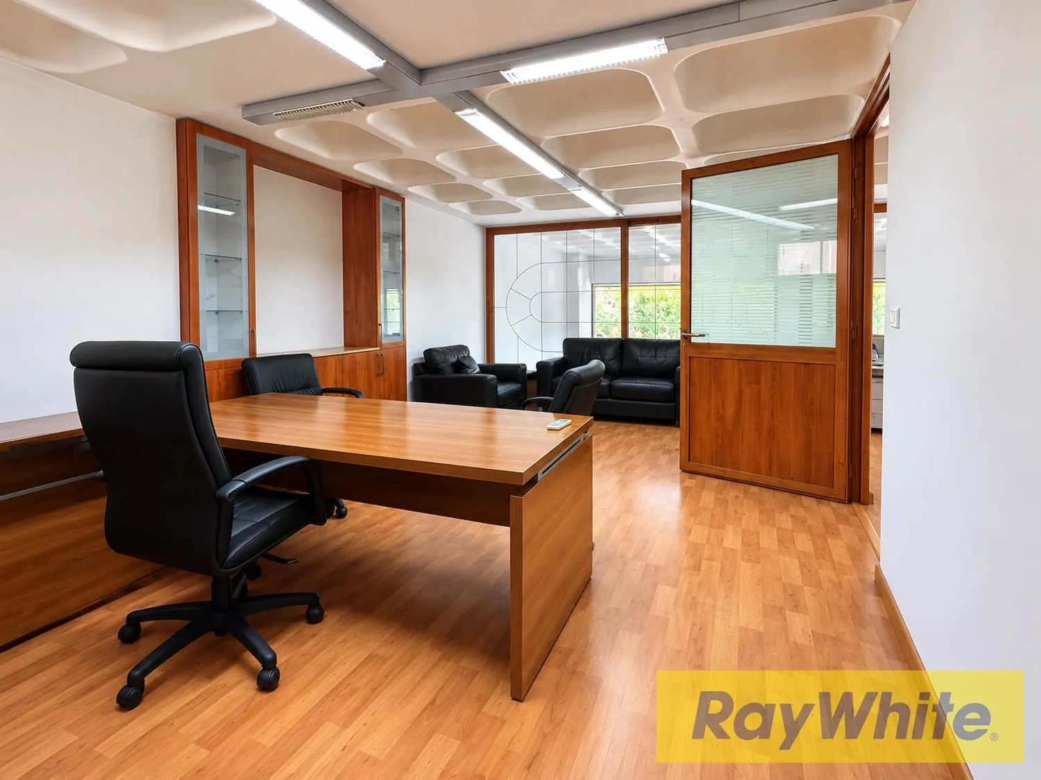 Commercial Showroom And Offices For Sale In Horsh Tabet — photo 5