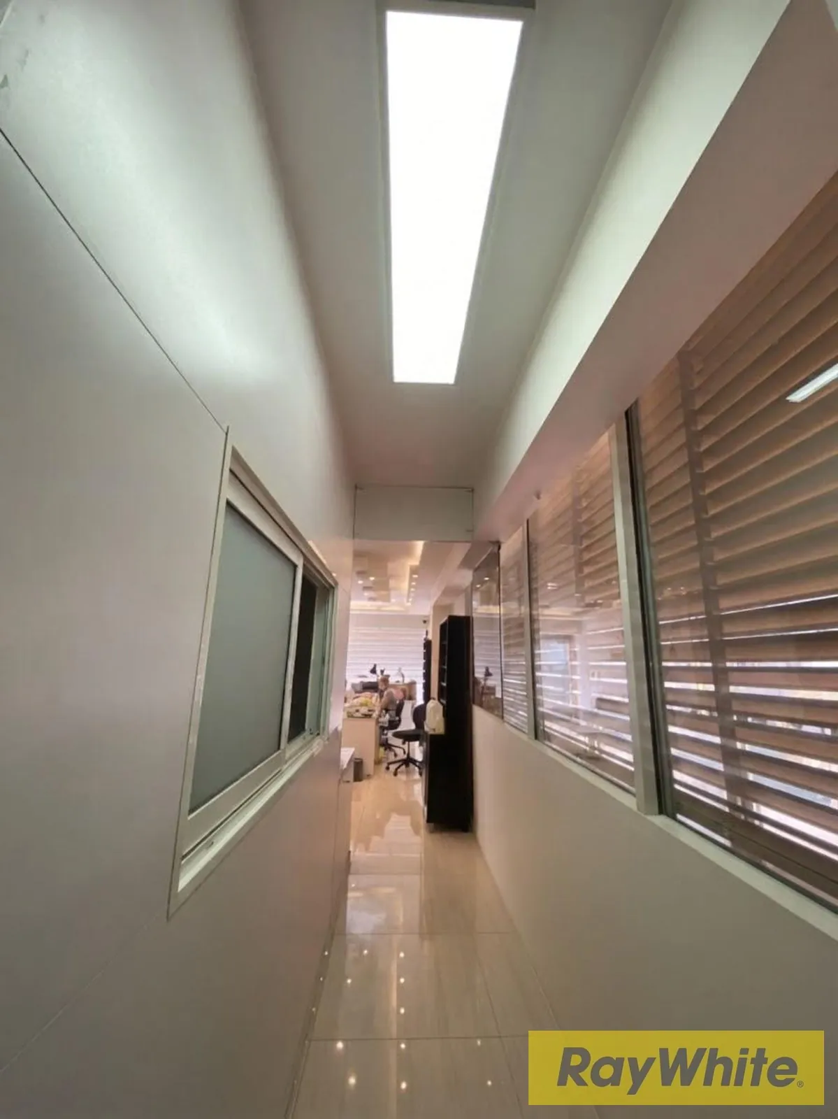 Fully Furnished Shop For Rent In Aoukar, Haret El Belleneh — photo 4